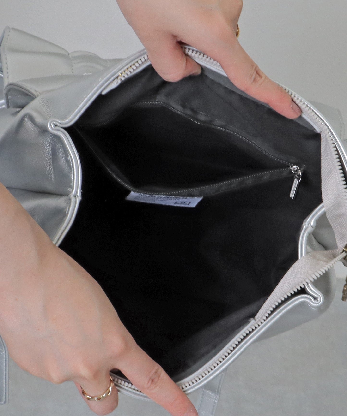 リボン ギャザー スクエア リュックサック