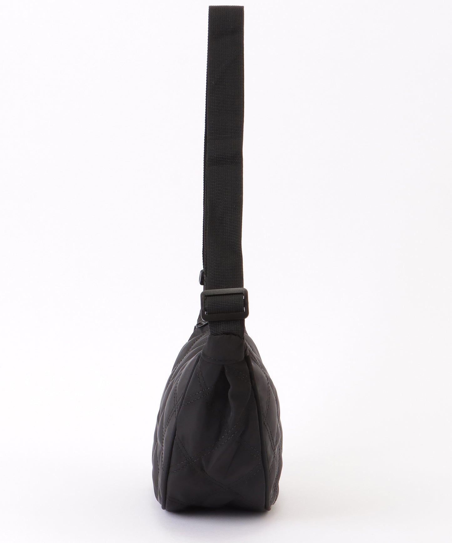 ソリッドカラー ハーフムーン ダイヤ ステッチ ショルダーバッグ