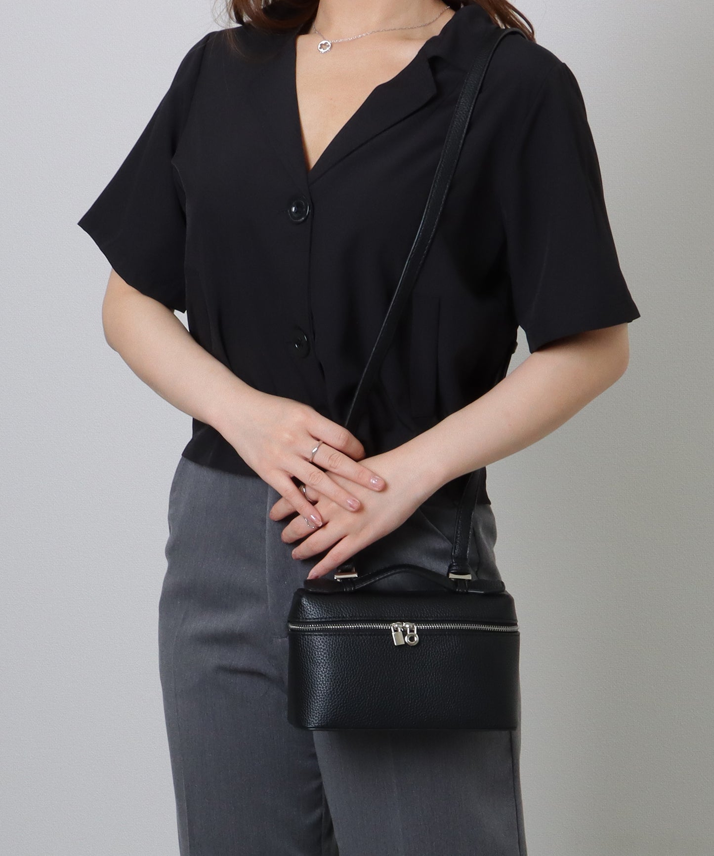 スクエア 2WAY コンパクト ショルダーバッグ