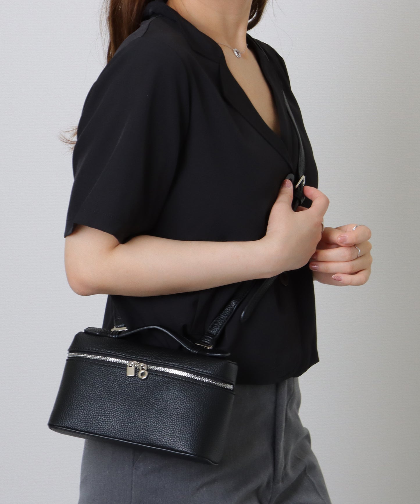 スクエア 2WAY コンパクト ショルダーバッグ