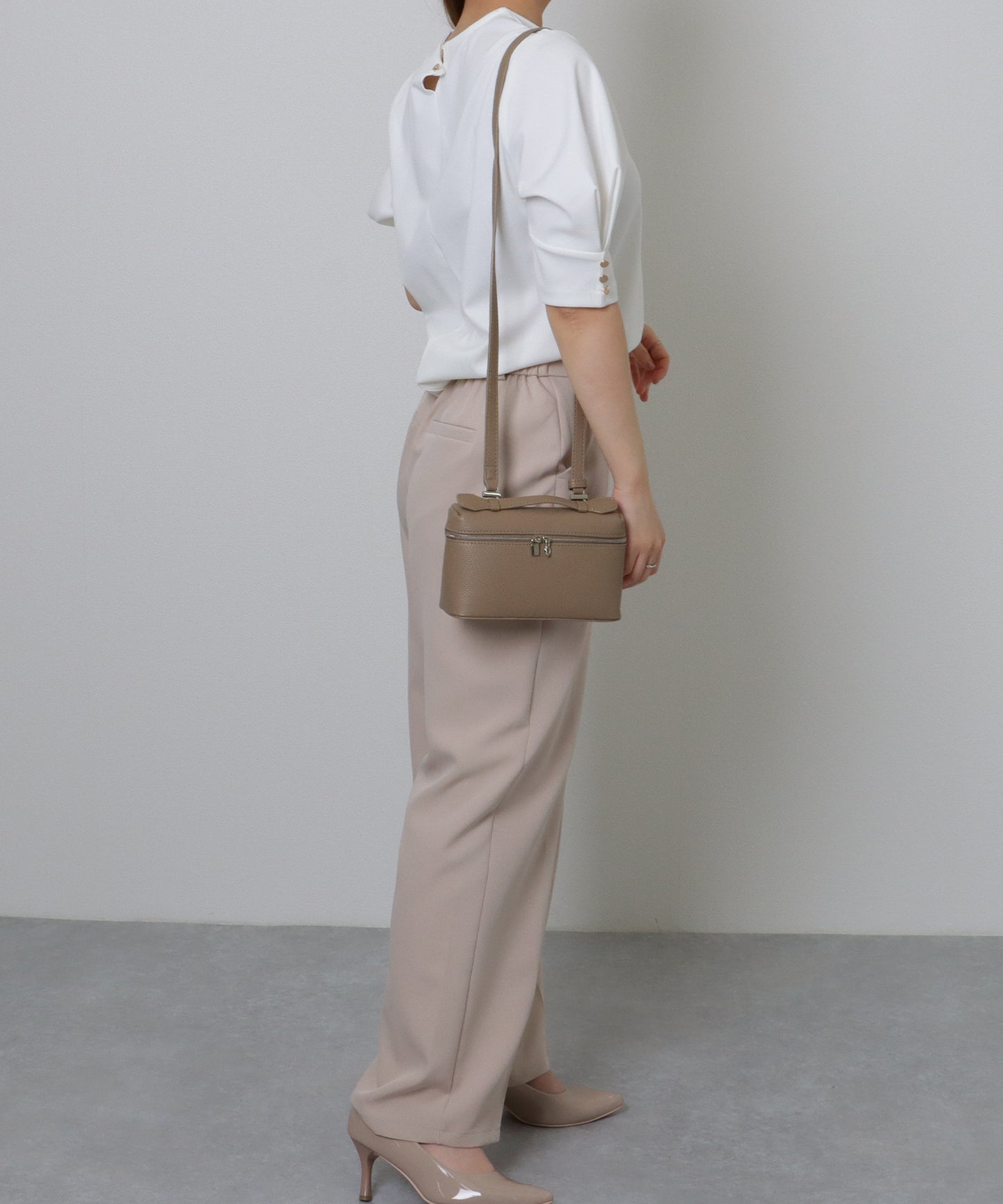 スクエア 2WAY コンパクト ショルダーバッグ