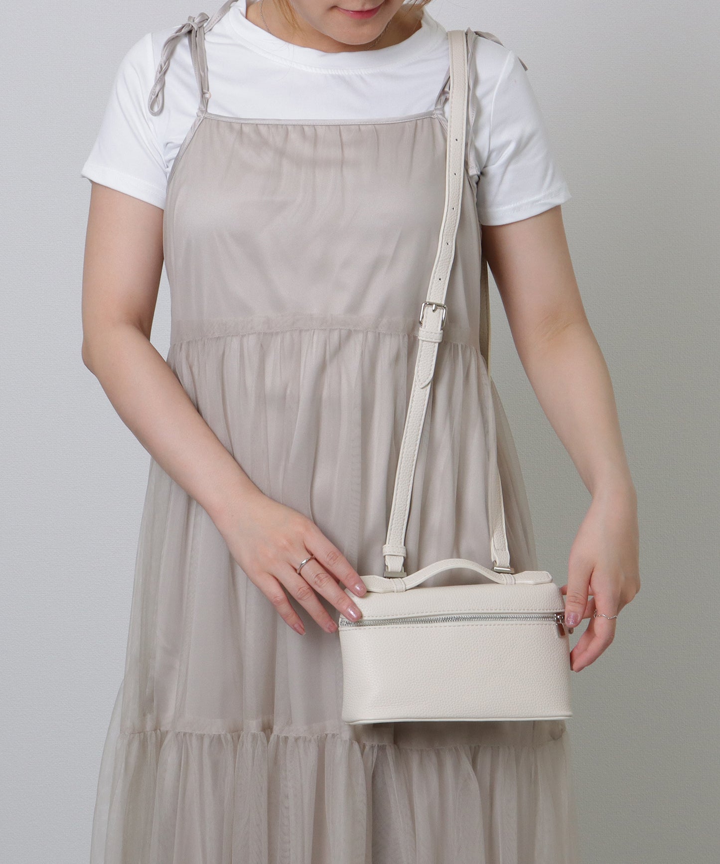 スクエア 2WAY コンパクト ショルダーバッグ