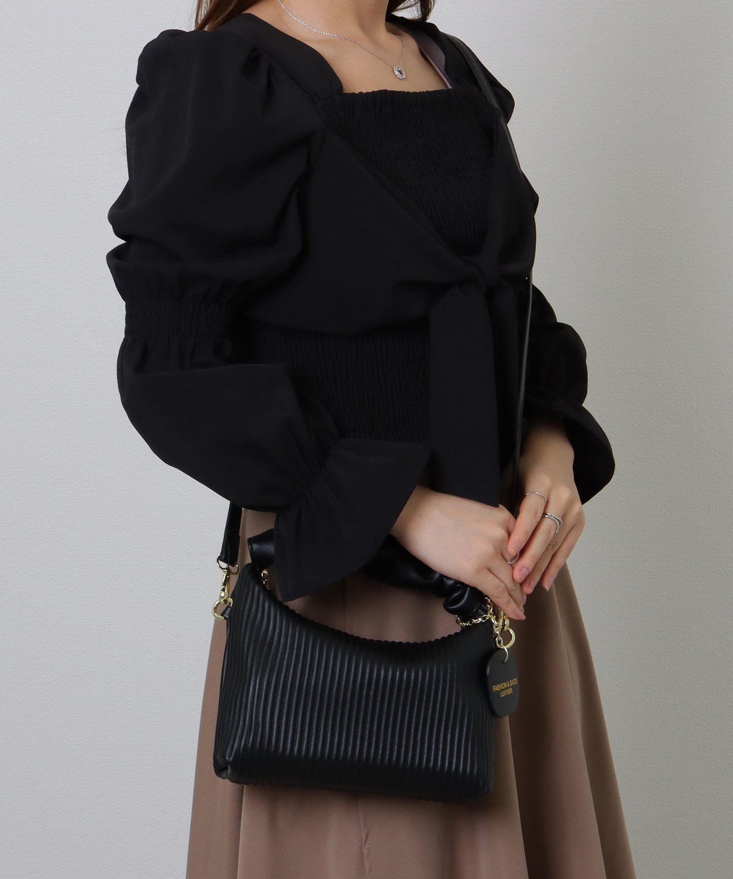 レザー調 ギャザーハンドル ストライプ 2WAY ショルダーバッグ