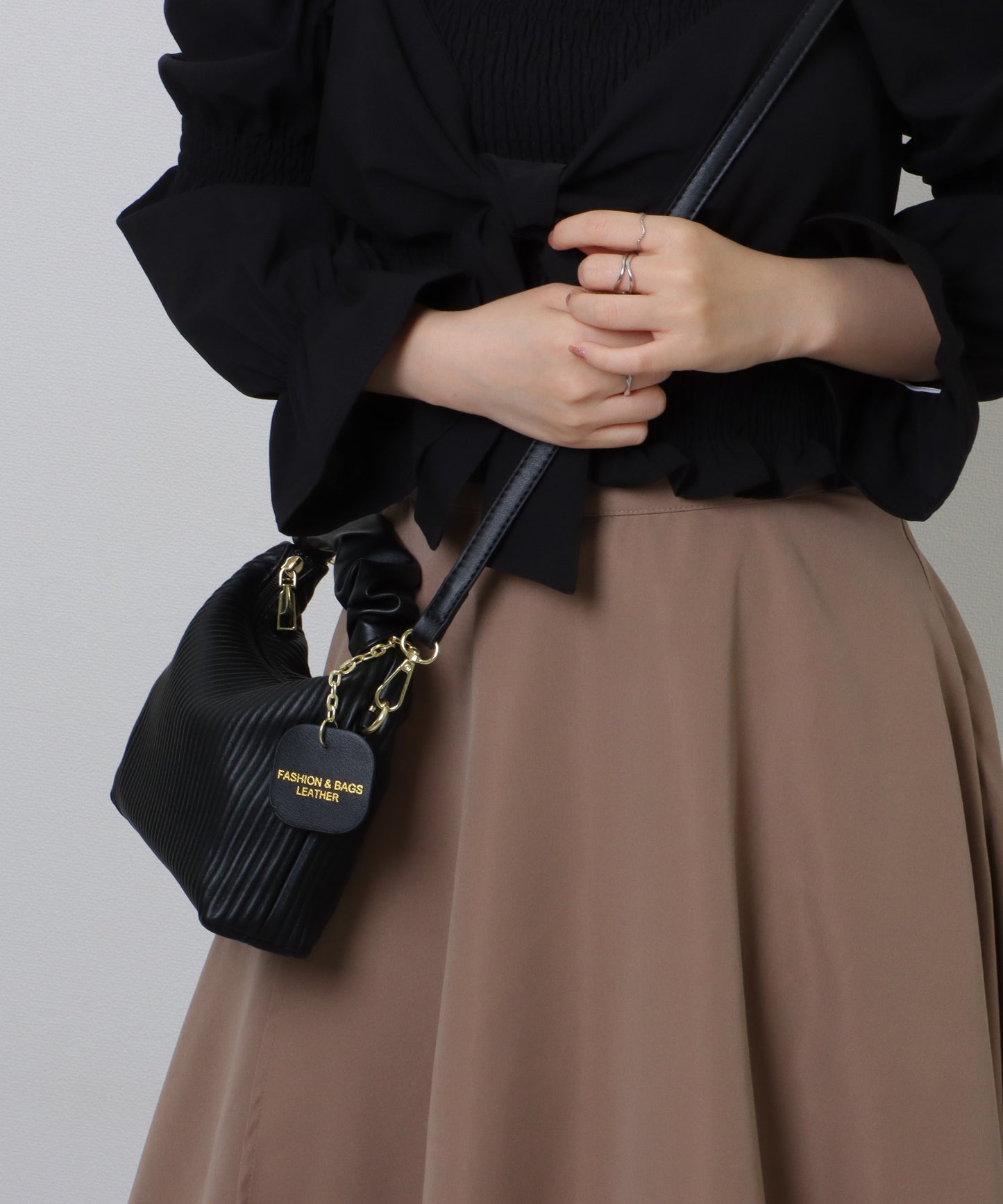 レザー調 ギャザーハンドル ストライプ 2WAY ショルダーバッグ