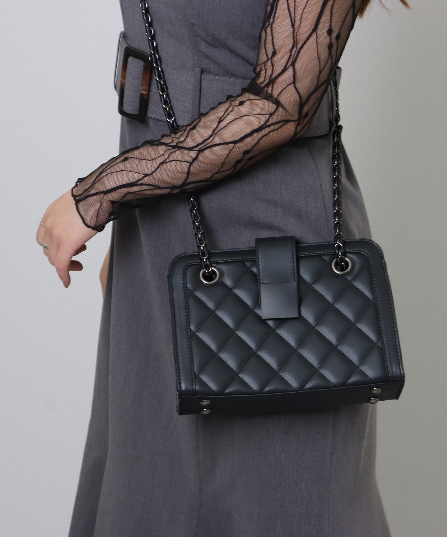 キルティング スクエア 2WAY チェーン ショルダーバッグ
