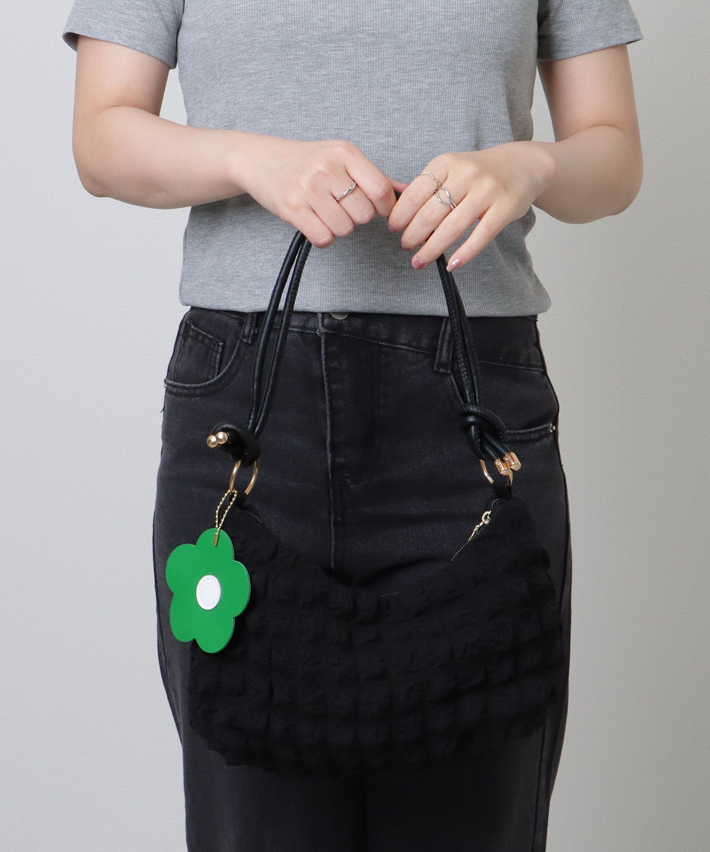 フラワー チャーム付き バイカラー ぽこぽこ 2WAY ショルダーバッグ