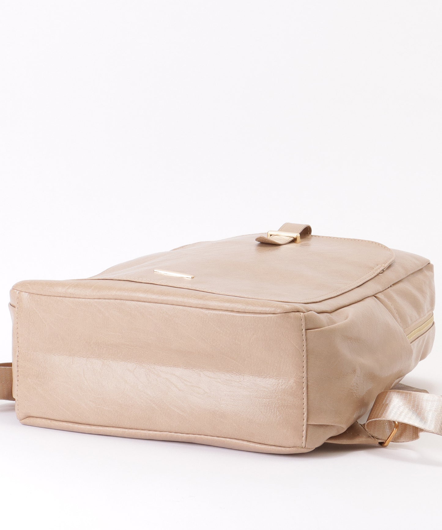 ラウンドファスナー 多ポケット スクエア リュックサック