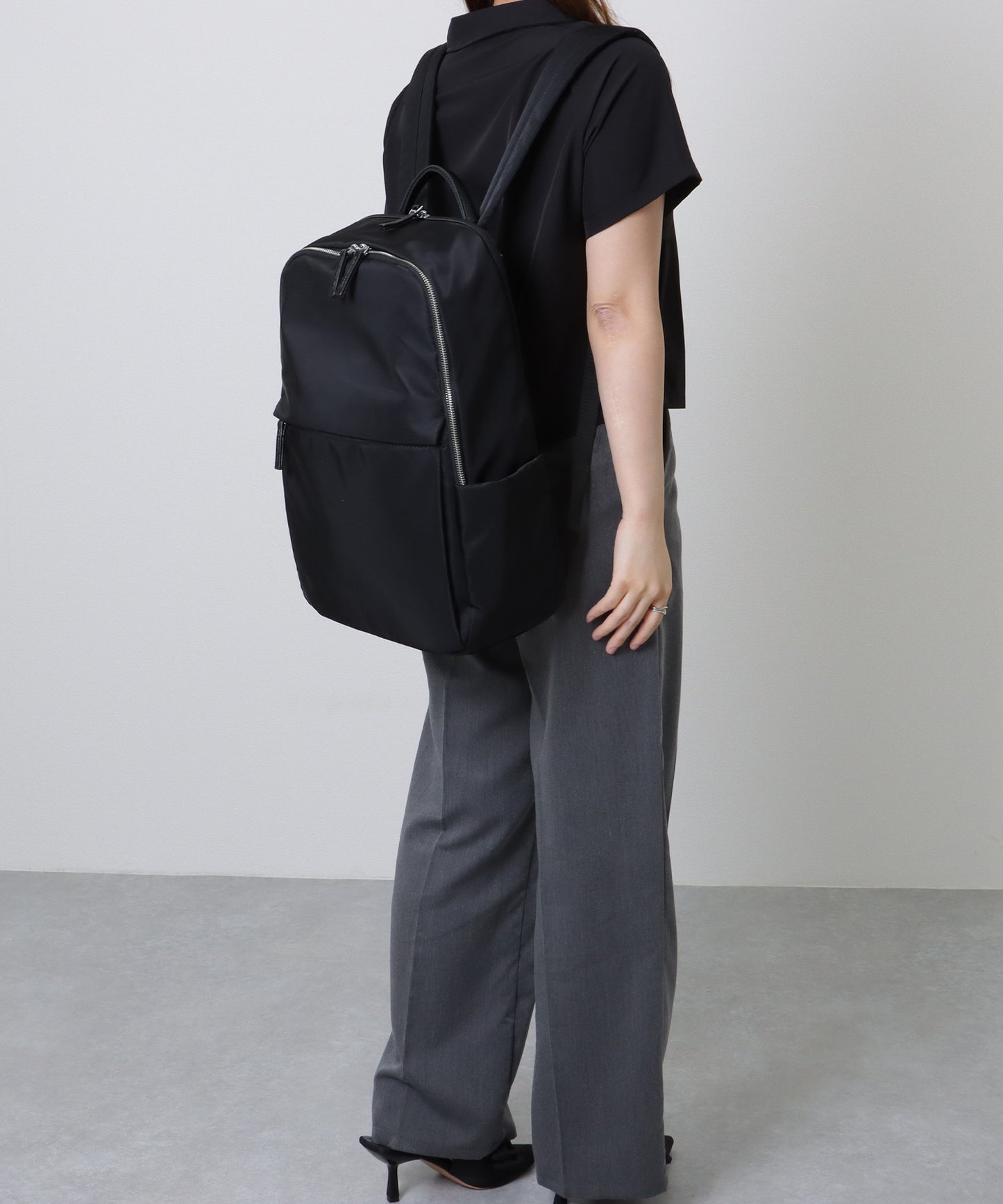 キャリーオン ベルト付き オックスフォード生地 スクエア リュックサック