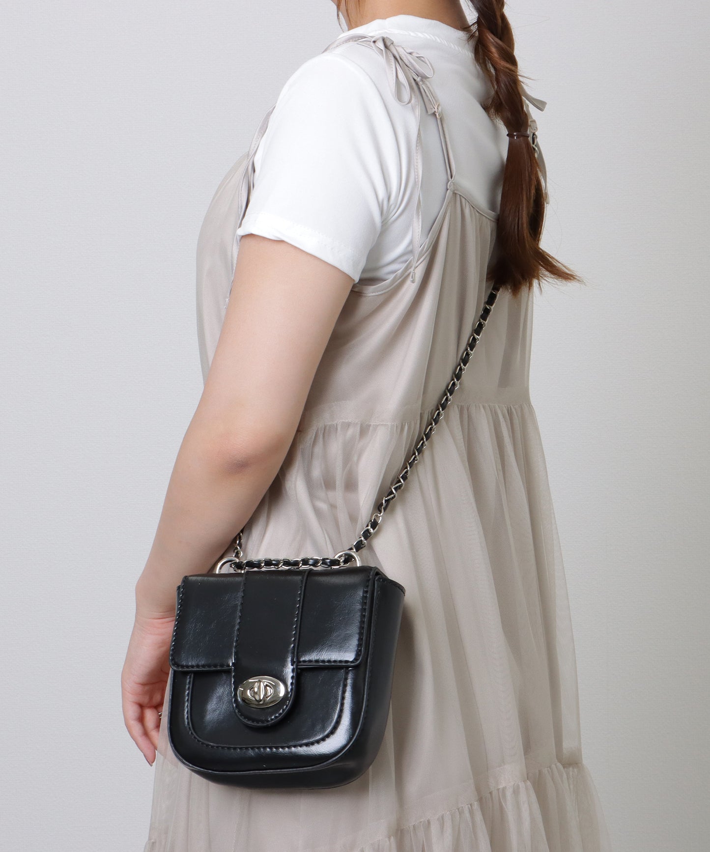 コンパクト ラウンド 2WAY チェーン ショルダーバッグ