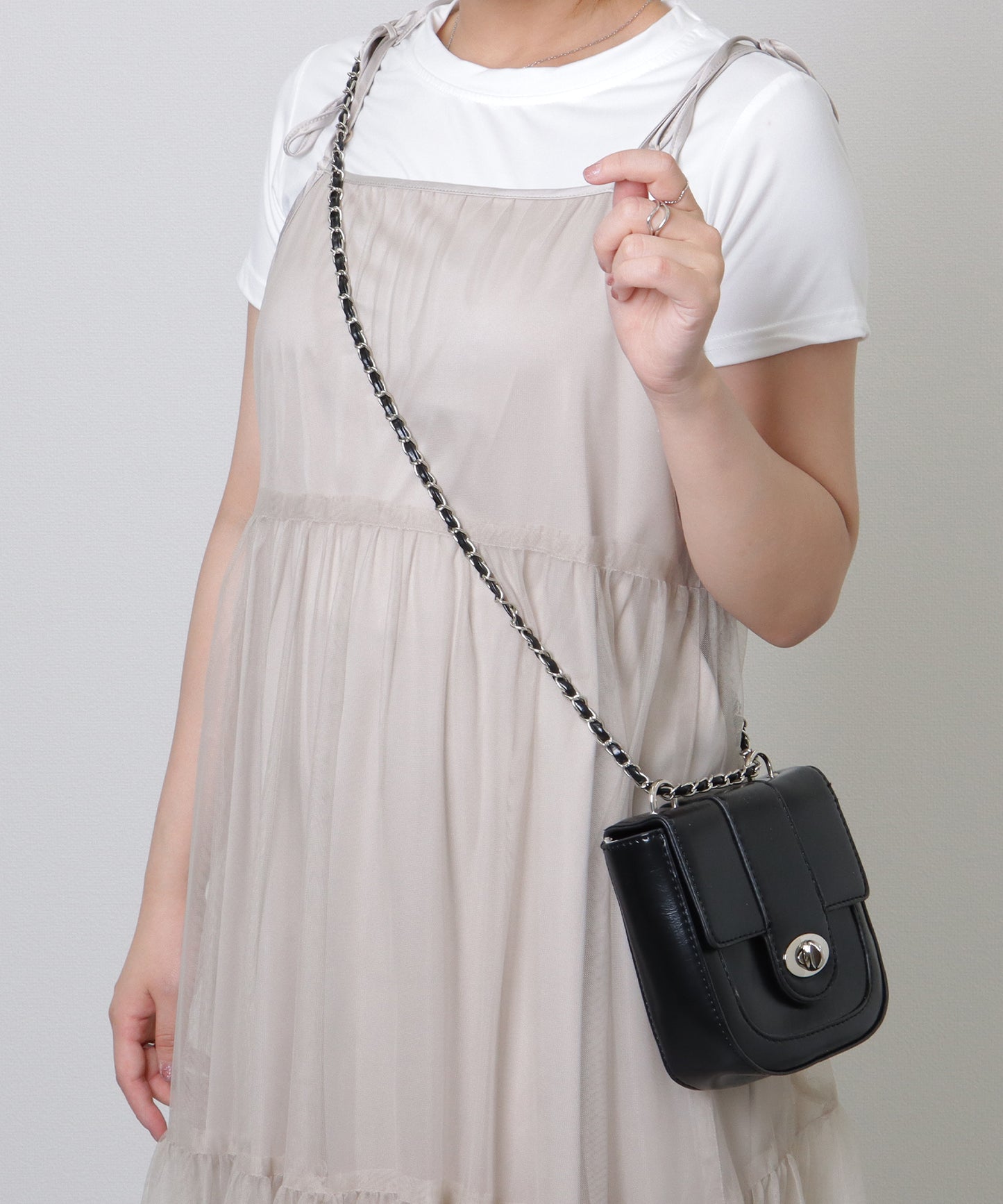コンパクト ラウンド 2WAY チェーン ショルダーバッグ
