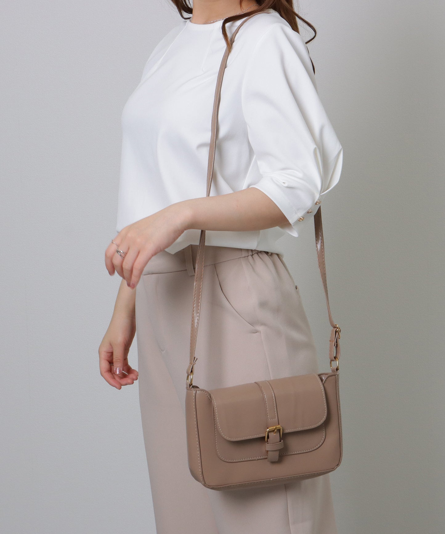 スクール風 スクエア ベルト ショルダーバッグ