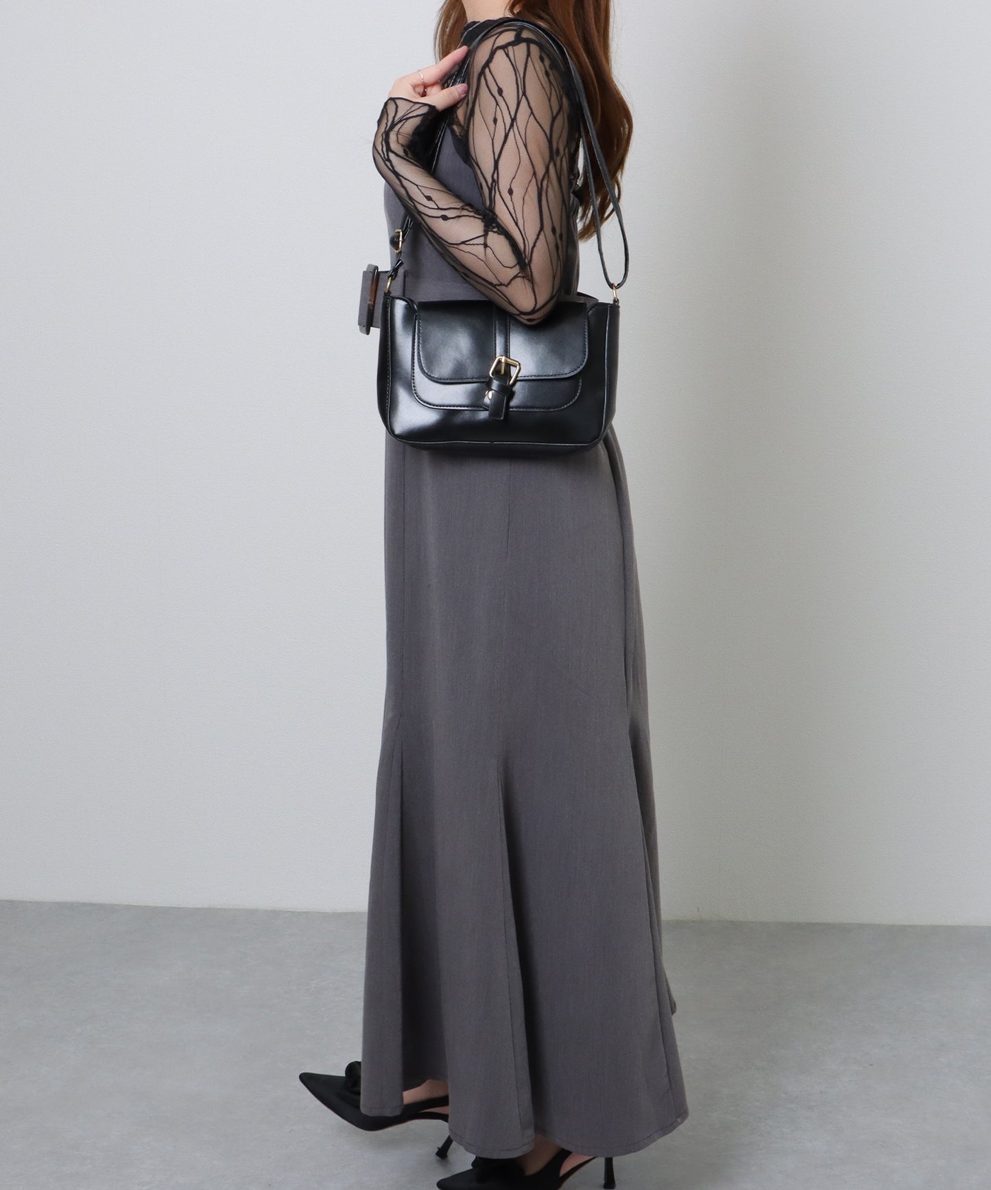 スクール風 スクエア ベルト ショルダーバッグ