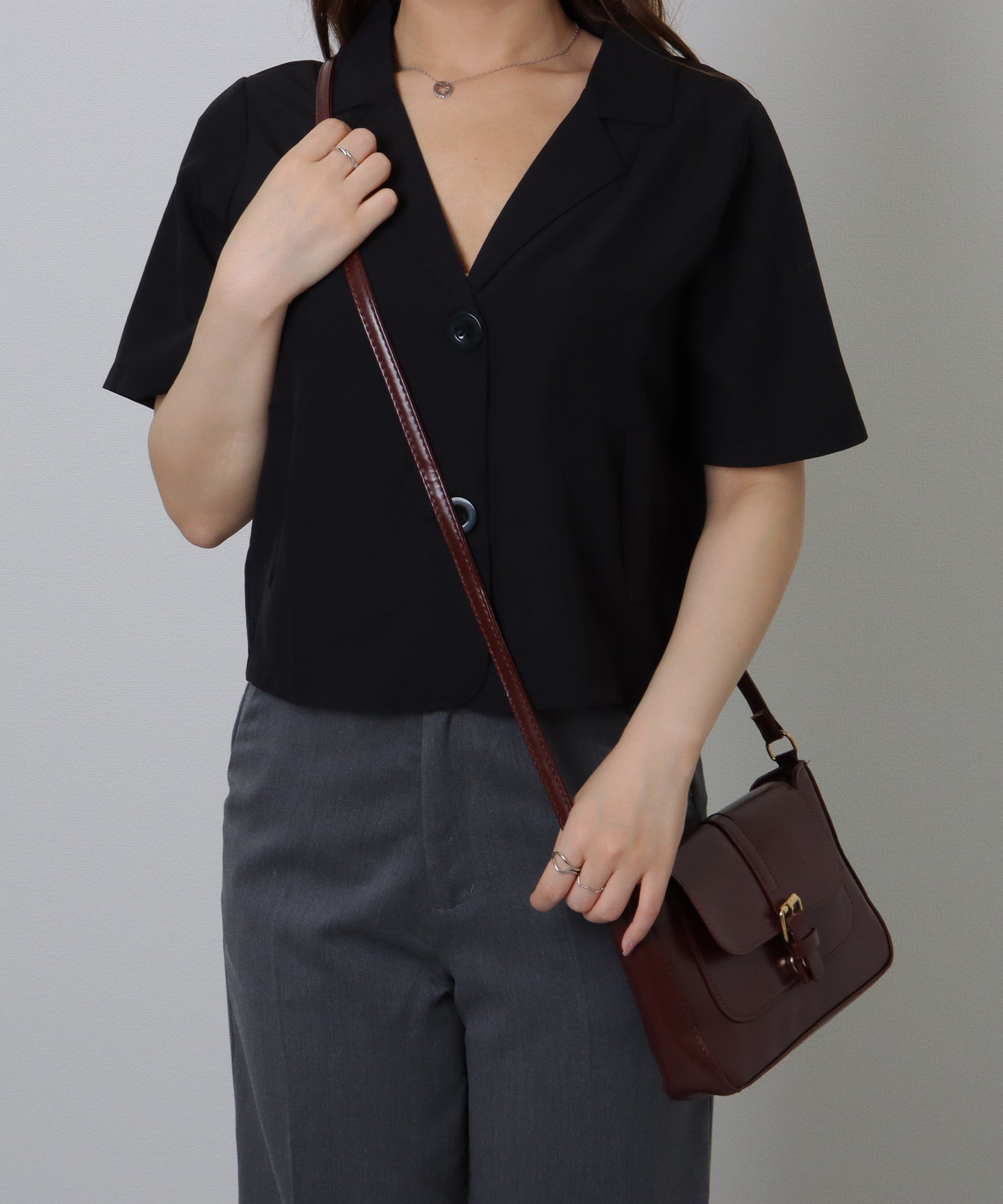 スクール風 スクエア ベルト ショルダーバッグ