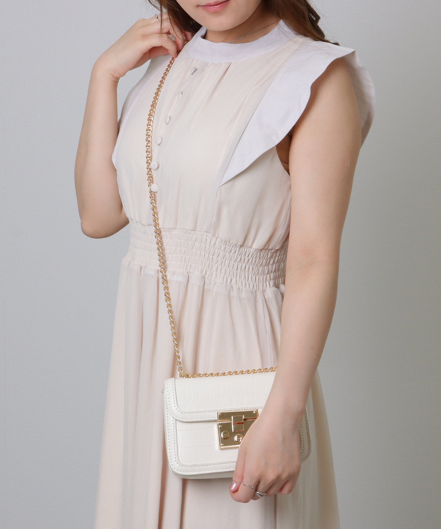 クロコ風 型押し スクエア ショルダーバッグ