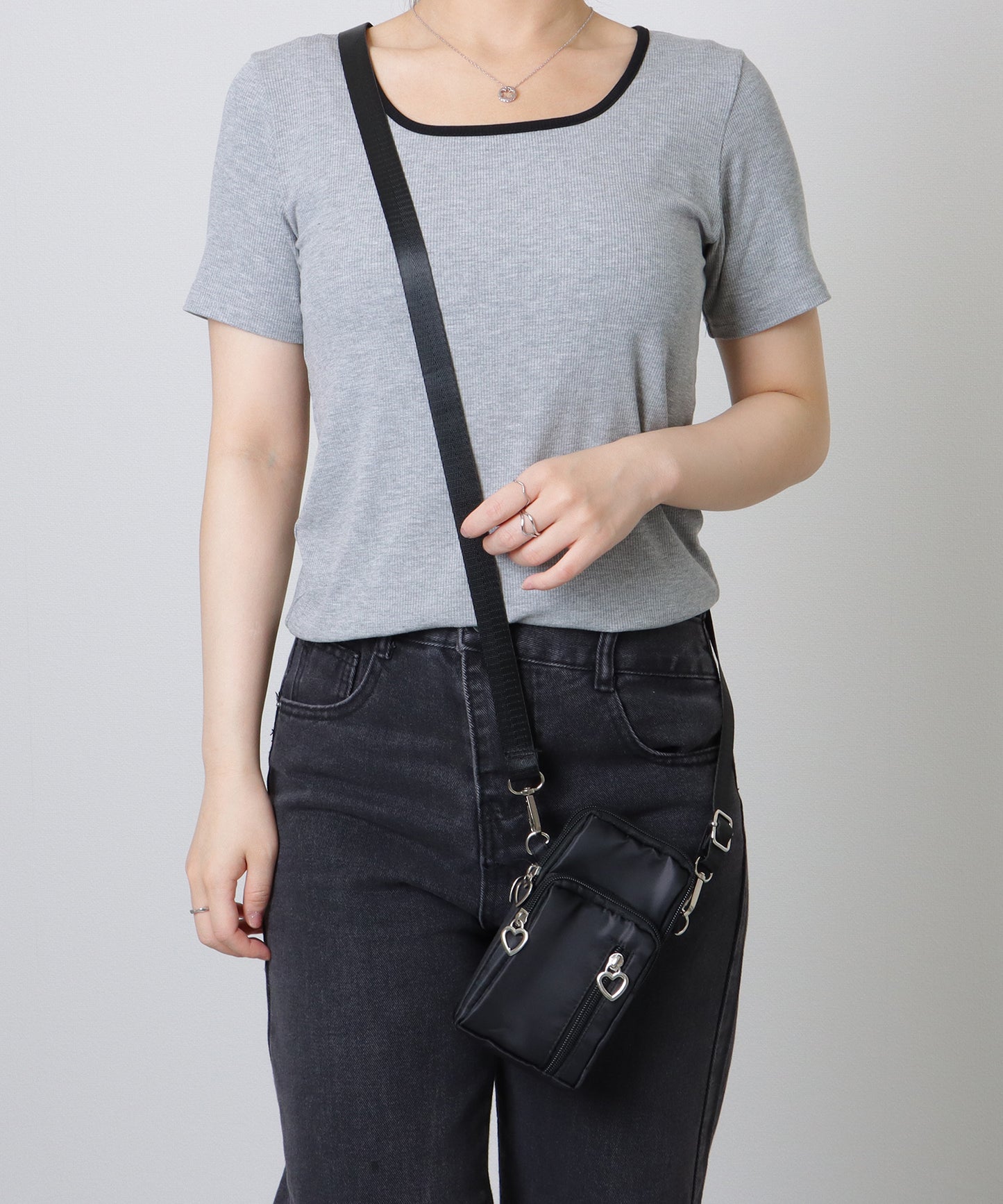 ハートチャーム付き 3WAY コンパクト スクエア ショルダー スマホ バッグ