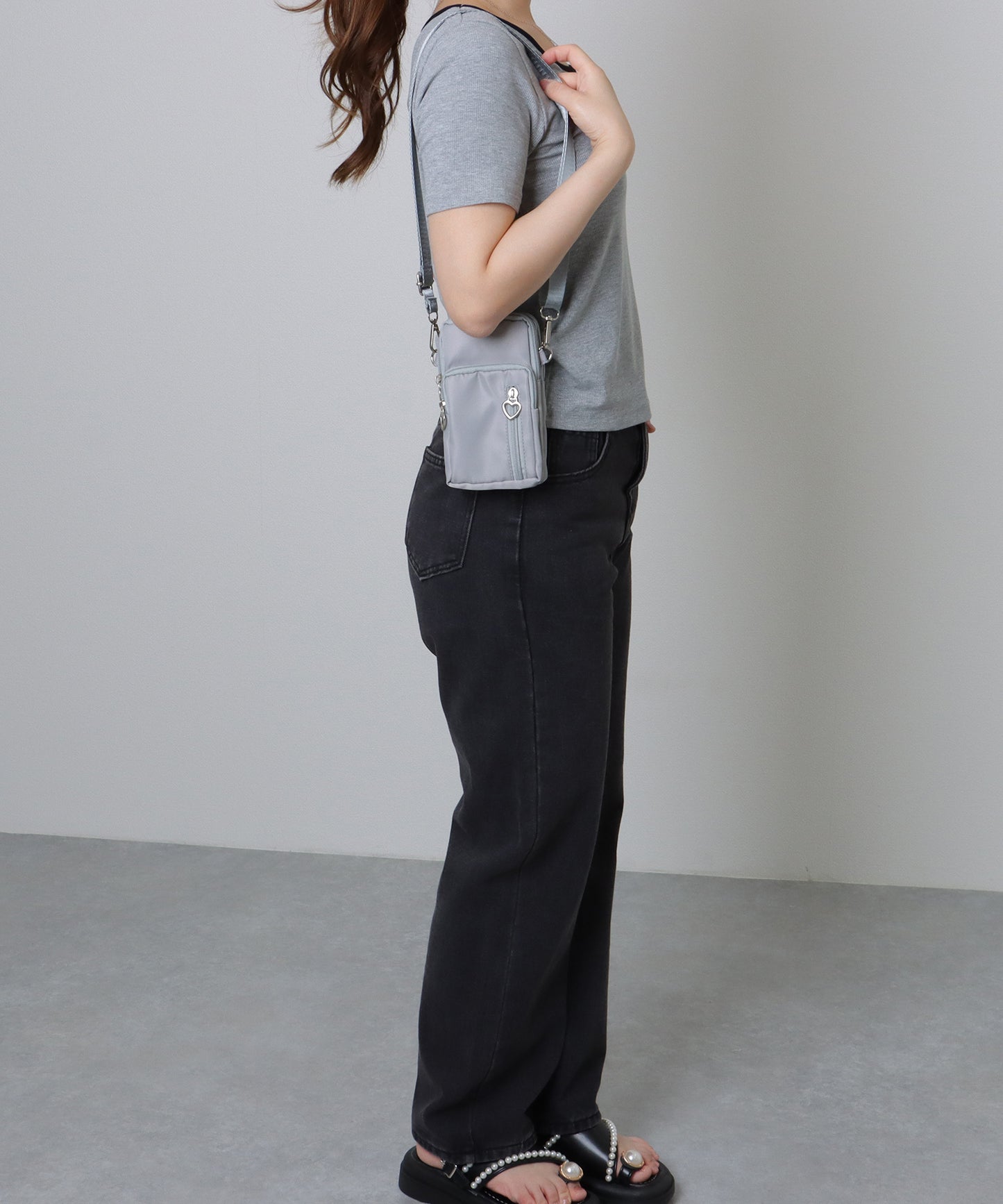 ハートチャーム付き 3WAY コンパクト スクエア ショルダー スマホ バッグ