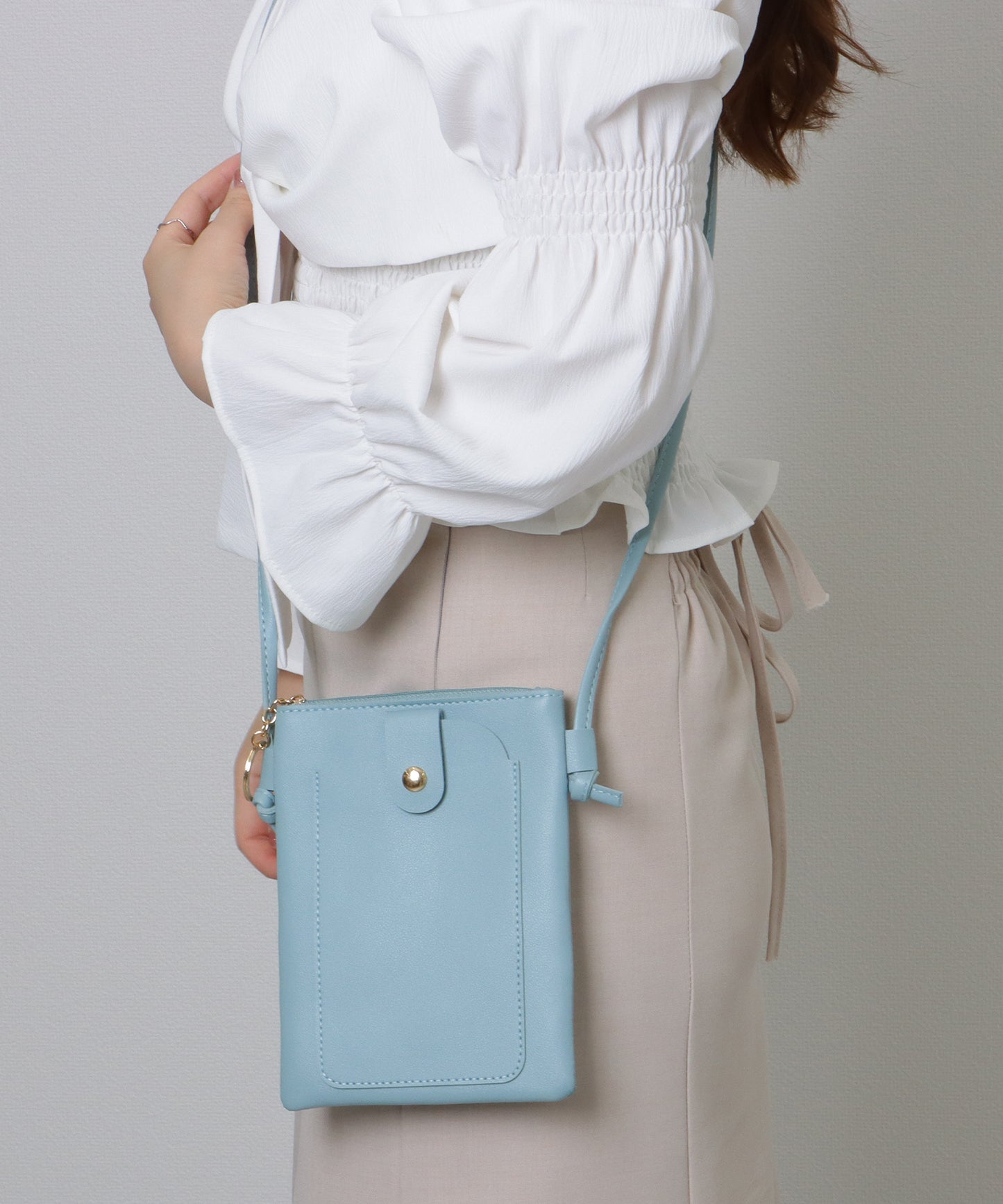 キーリング付き コンパクト サコッシュ バッグ