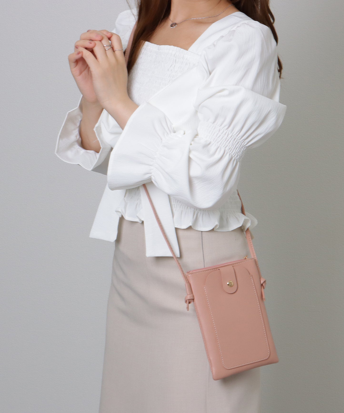 キーリング付き コンパクト サコッシュ バッグ