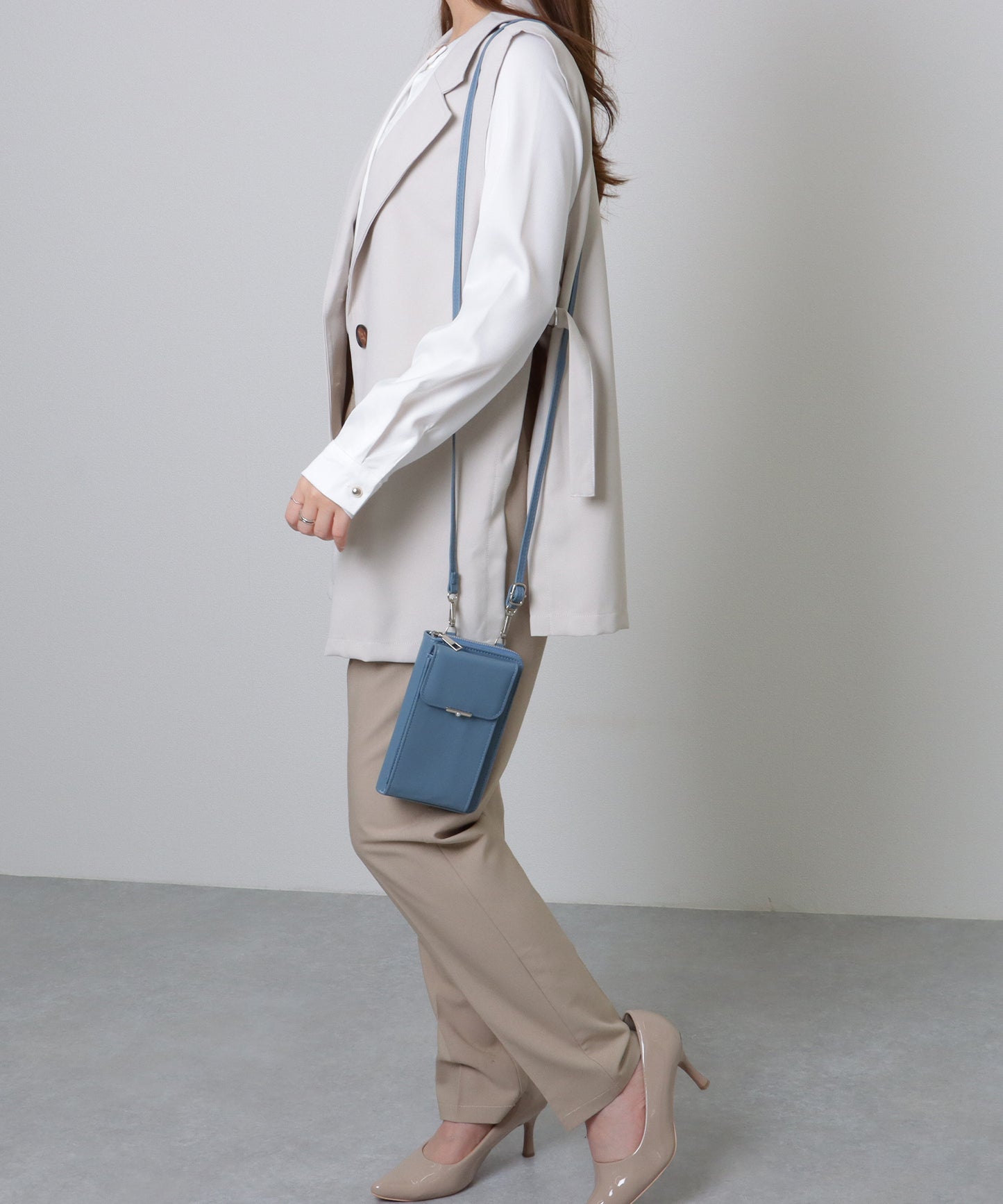 パールモチーフ付き スクエア ウォレット バッグ