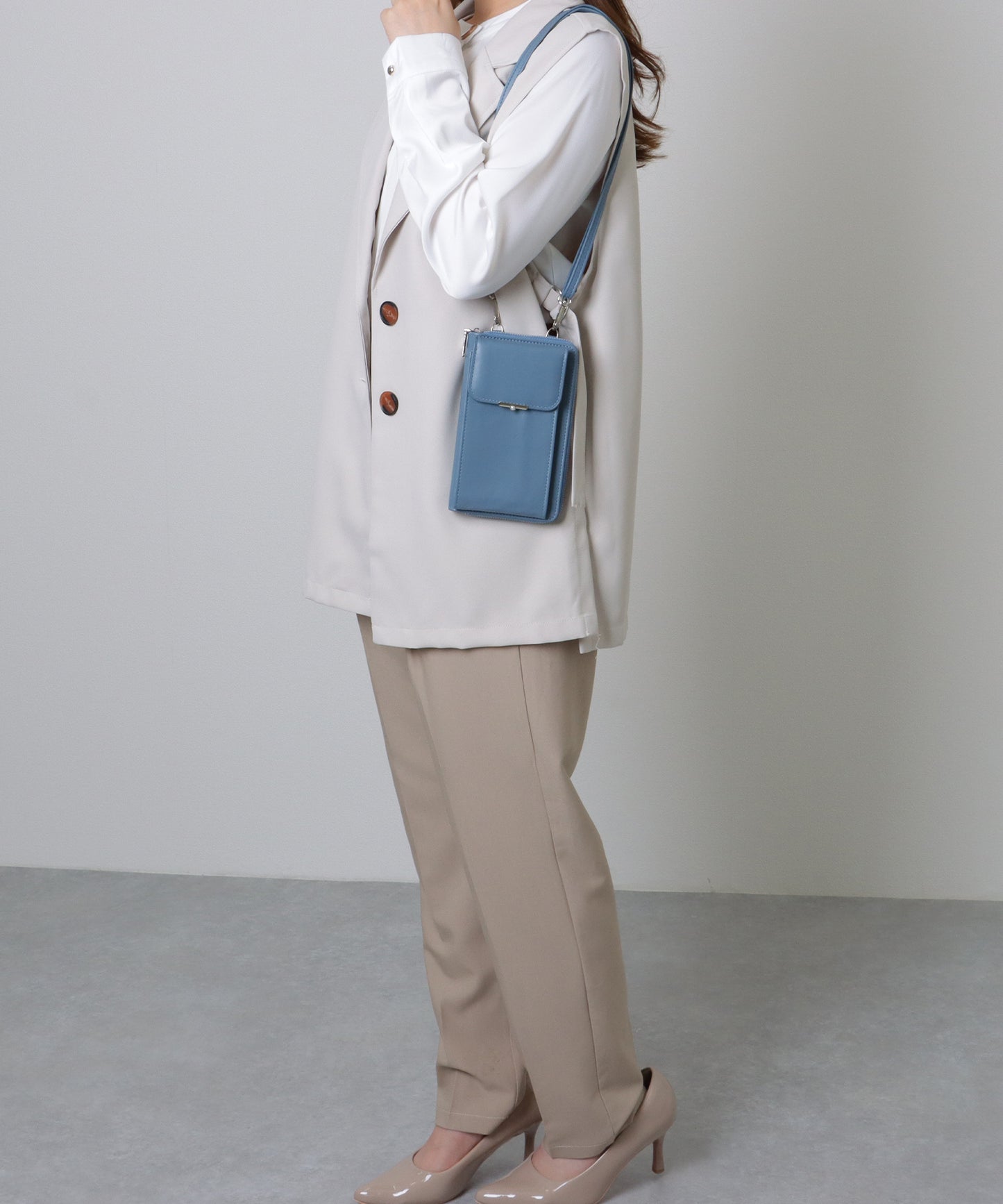 パールモチーフ付き スクエア ウォレット バッグ