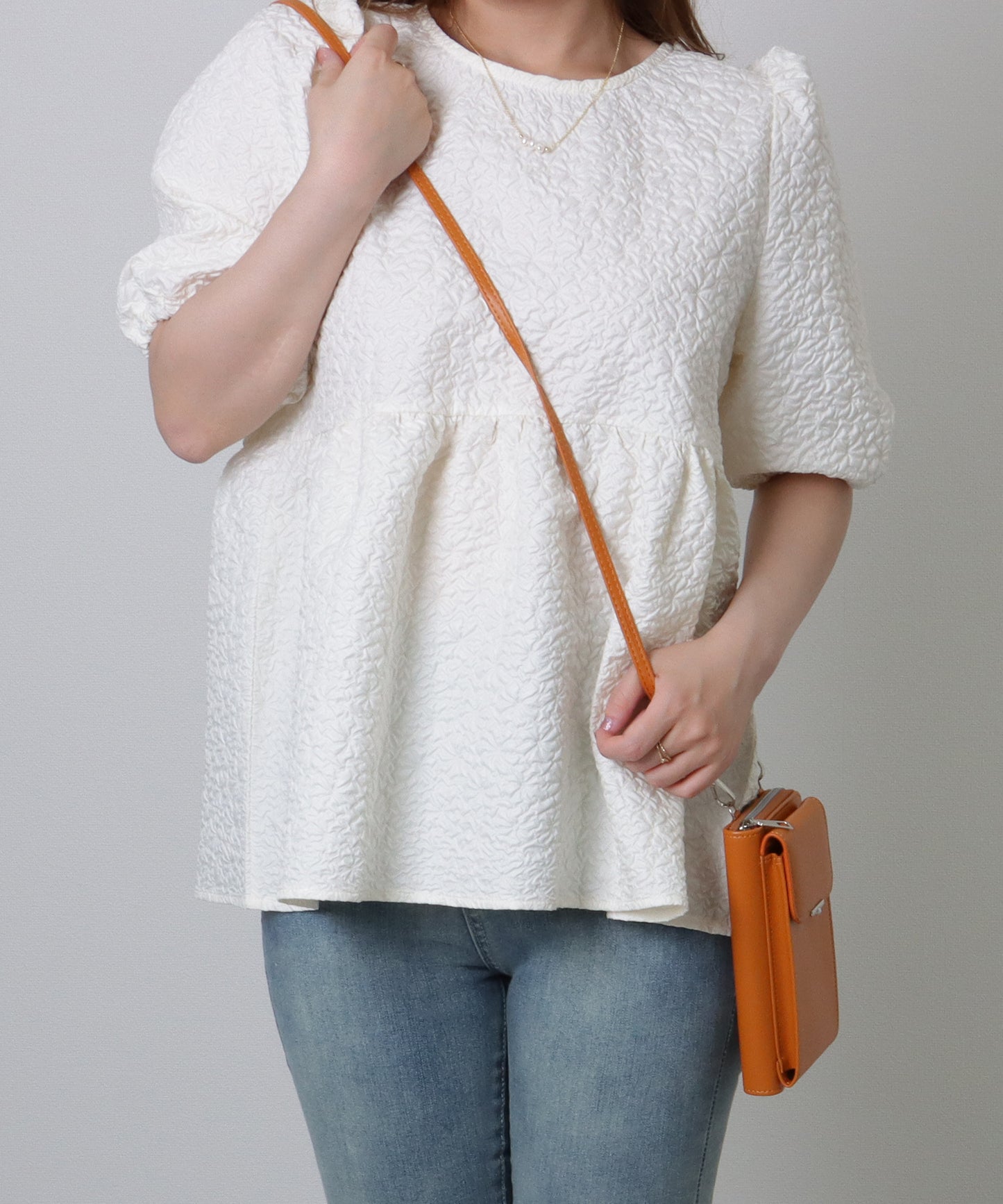 パールモチーフ付き スクエア ウォレット バッグ