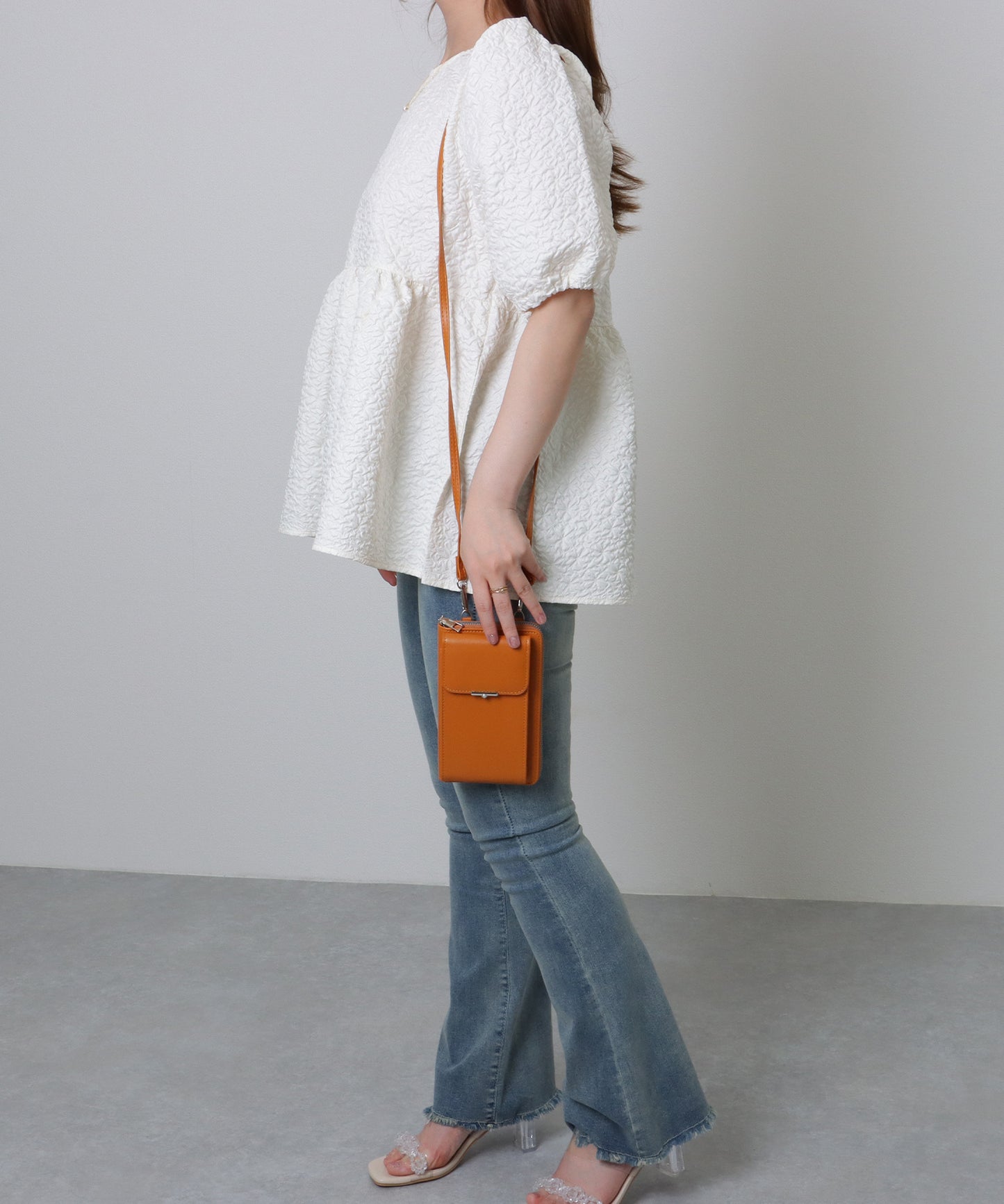 パールモチーフ付き スクエア ウォレット バッグ