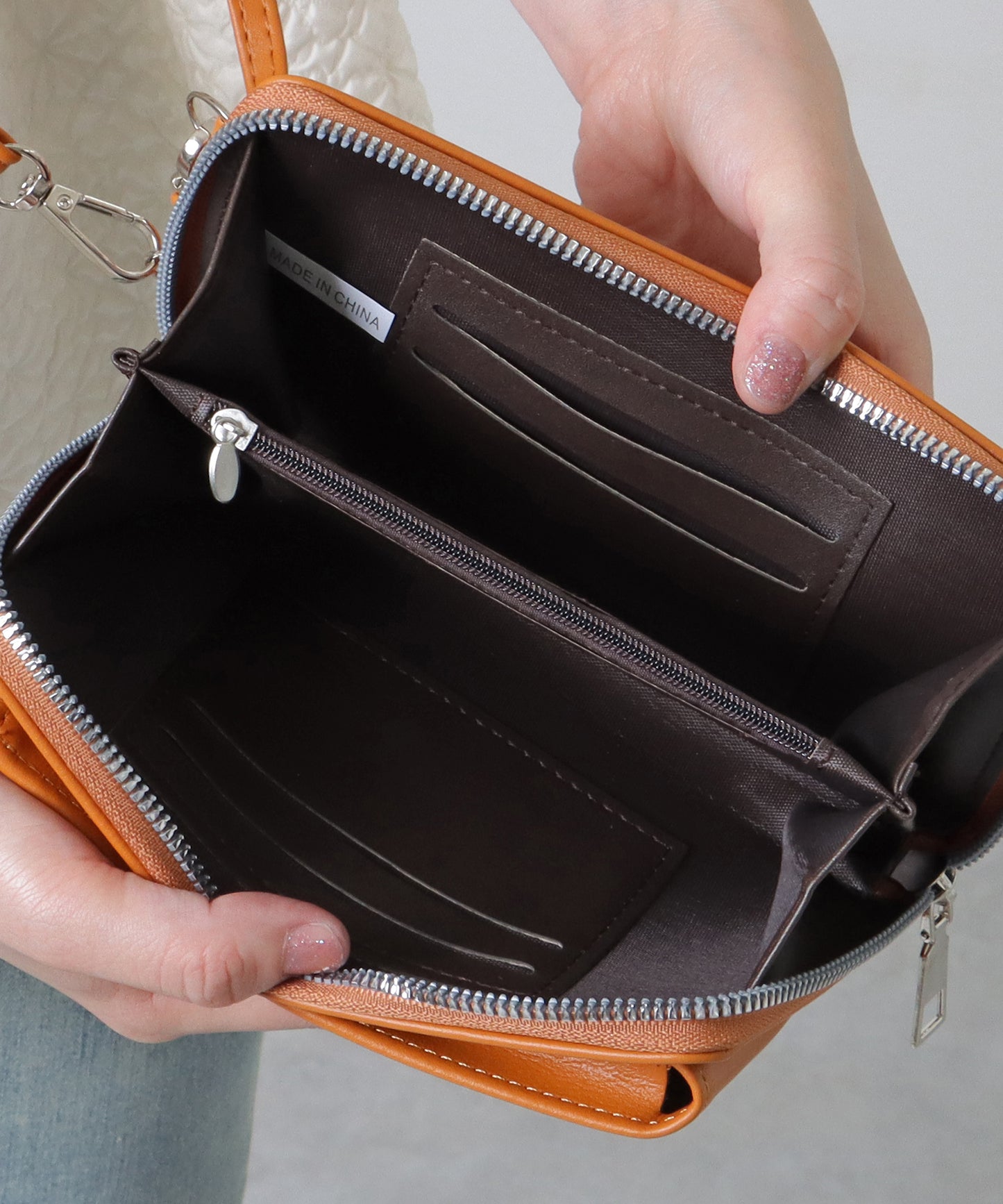 パールモチーフ付き スクエア ウォレット バッグ