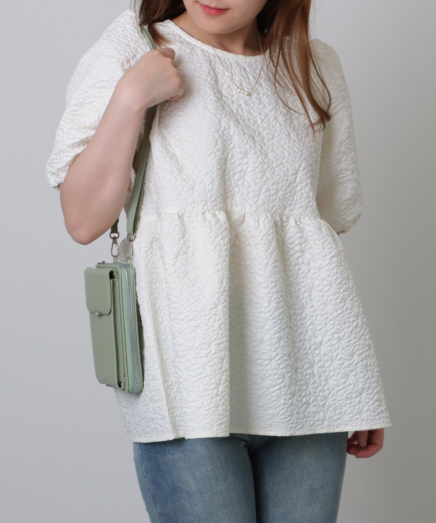 パールモチーフ付き スクエア ウォレット バッグ