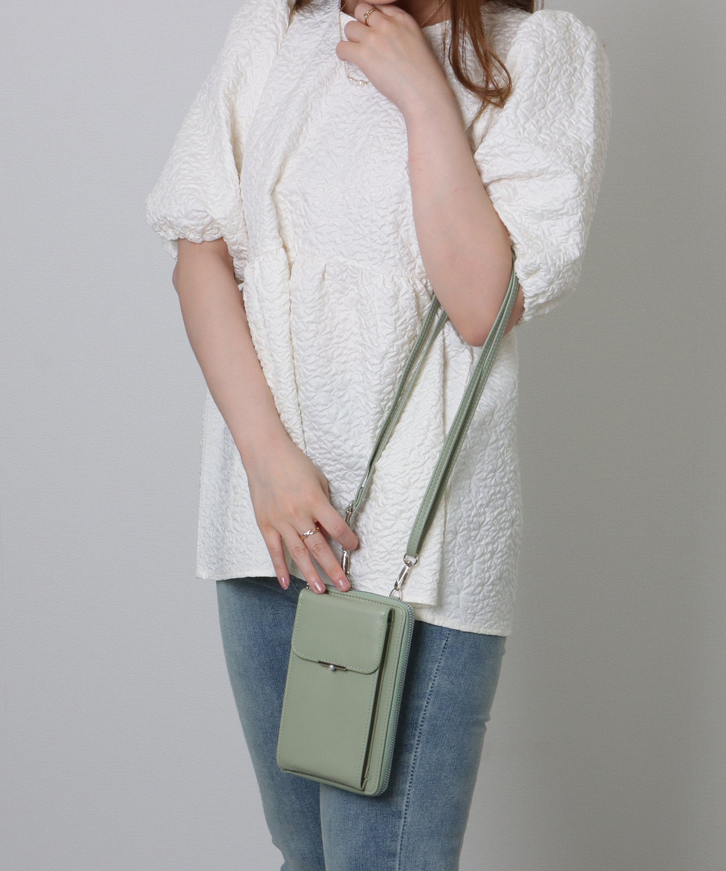 パールモチーフ付き スクエア ウォレット バッグ