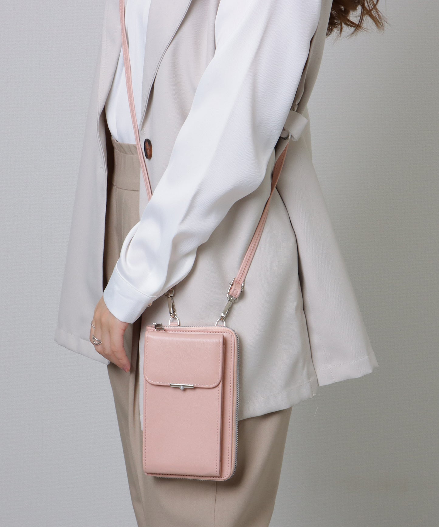 パールモチーフ付き スクエア ウォレット バッグ