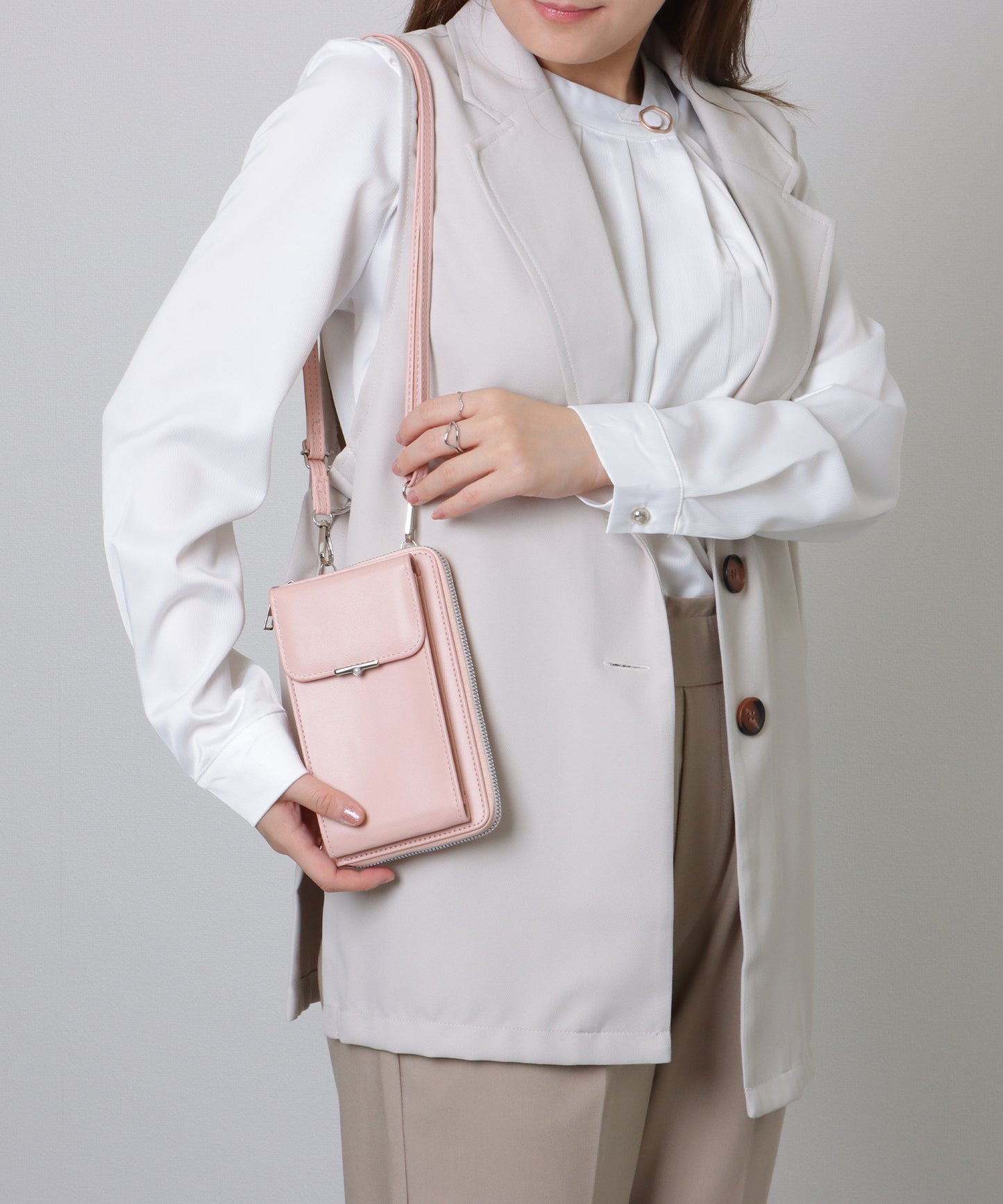 パールモチーフ付き スクエア ウォレット バッグ