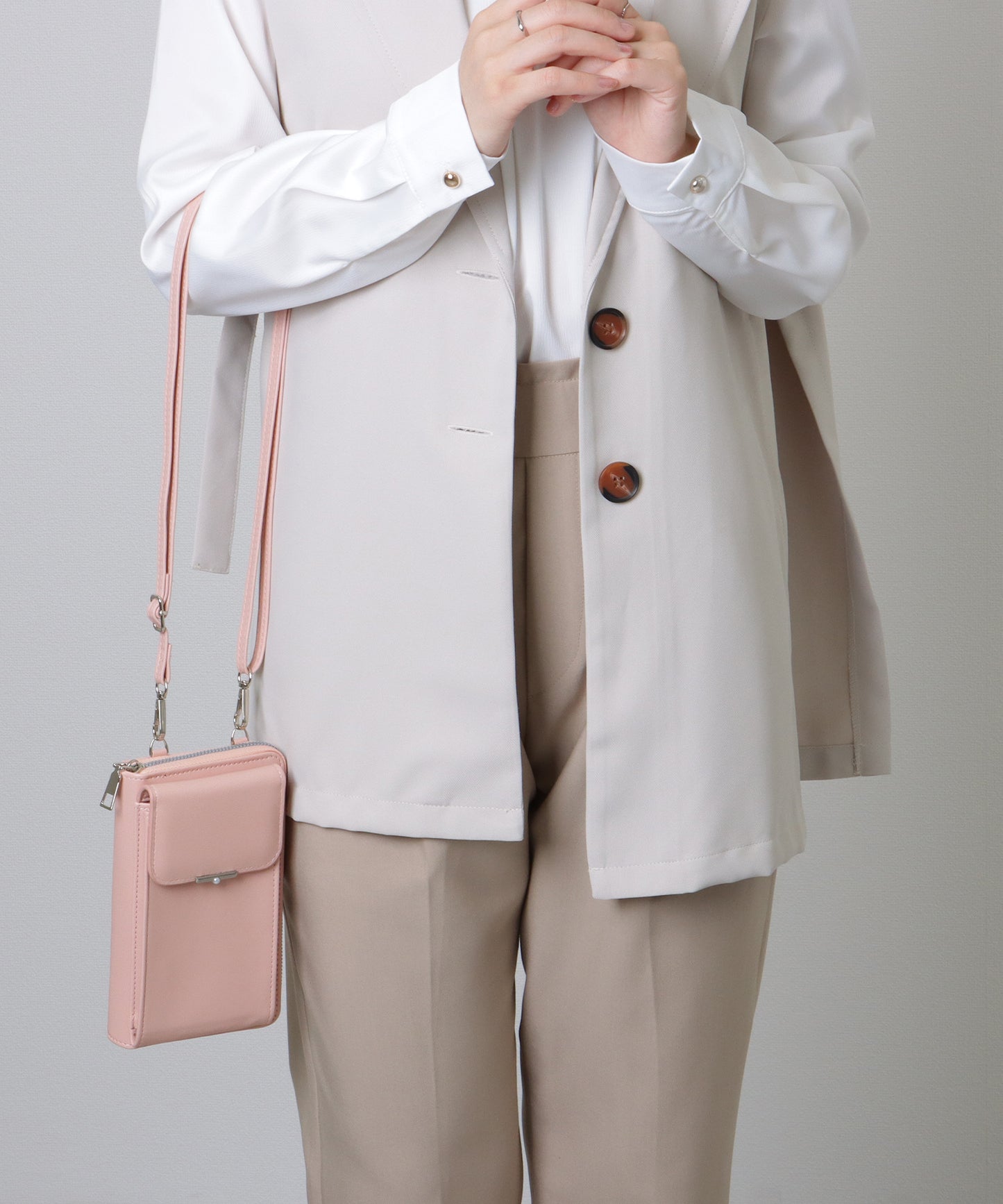 パールモチーフ付き スクエア ウォレット バッグ