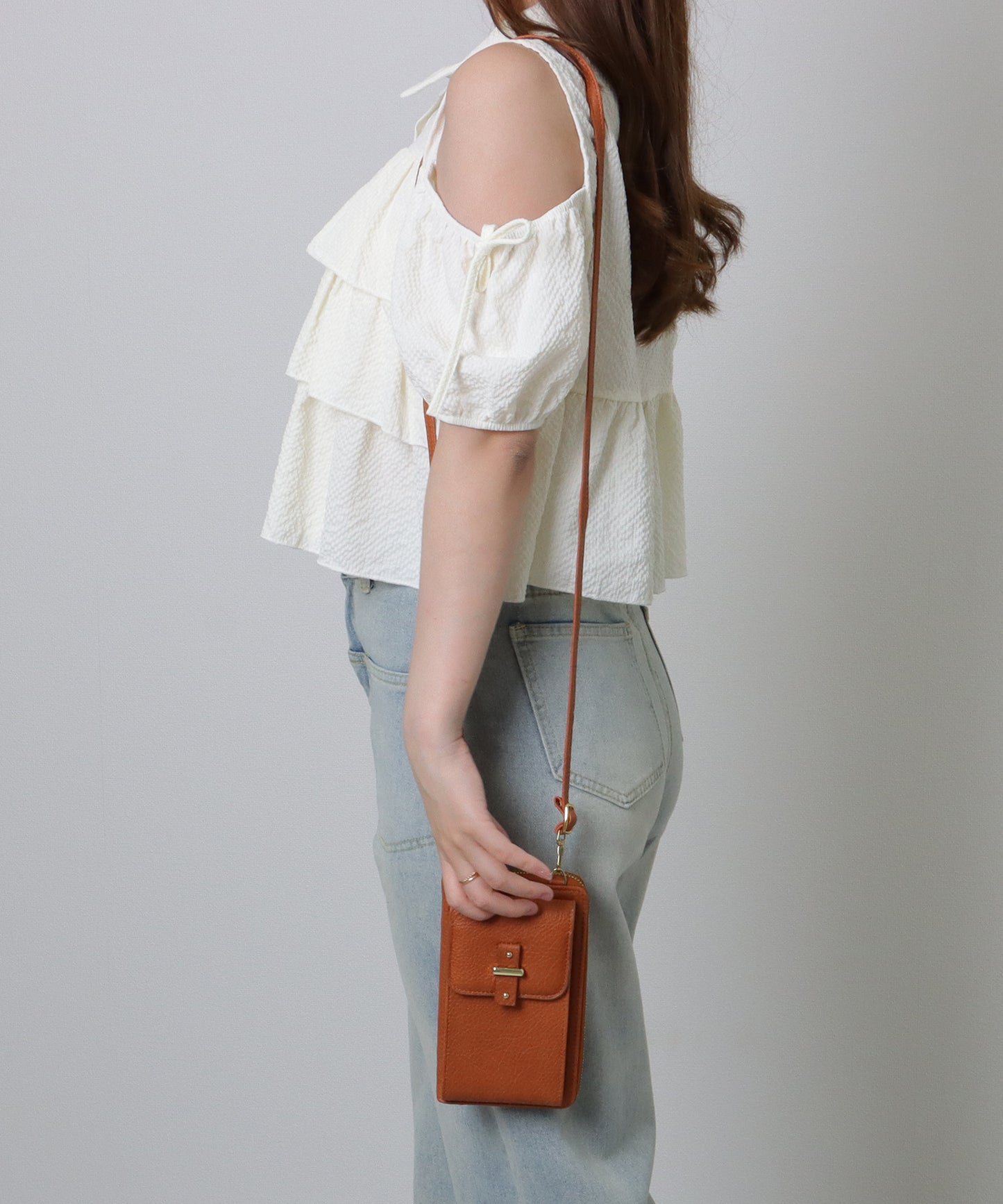 ベルト付き スクエア ウォレット バッグ