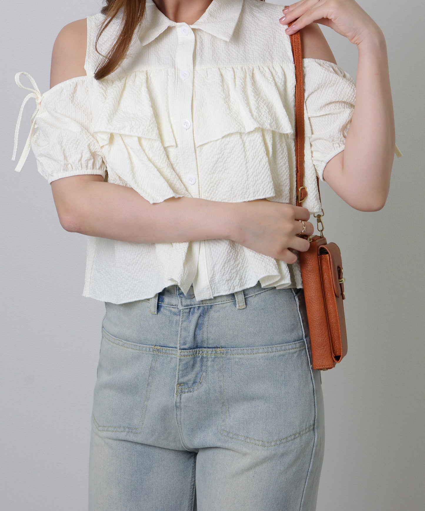 ベルト付き スクエア ウォレット バッグ