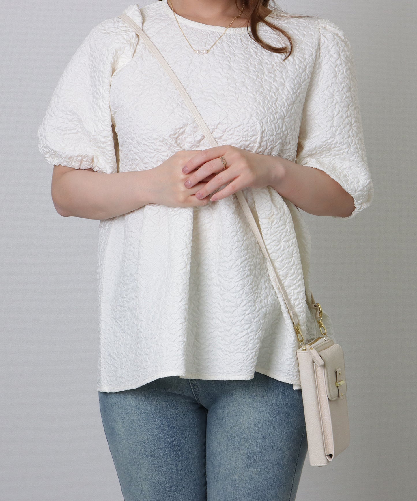 ベルト付き スクエア ウォレット バッグ