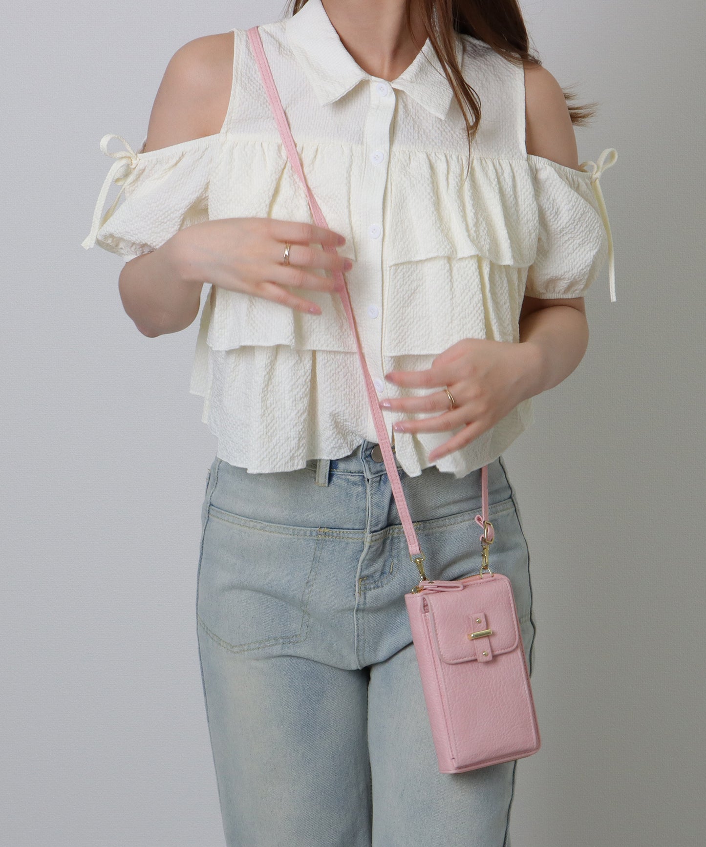 ベルト付き スクエア ウォレット バッグ