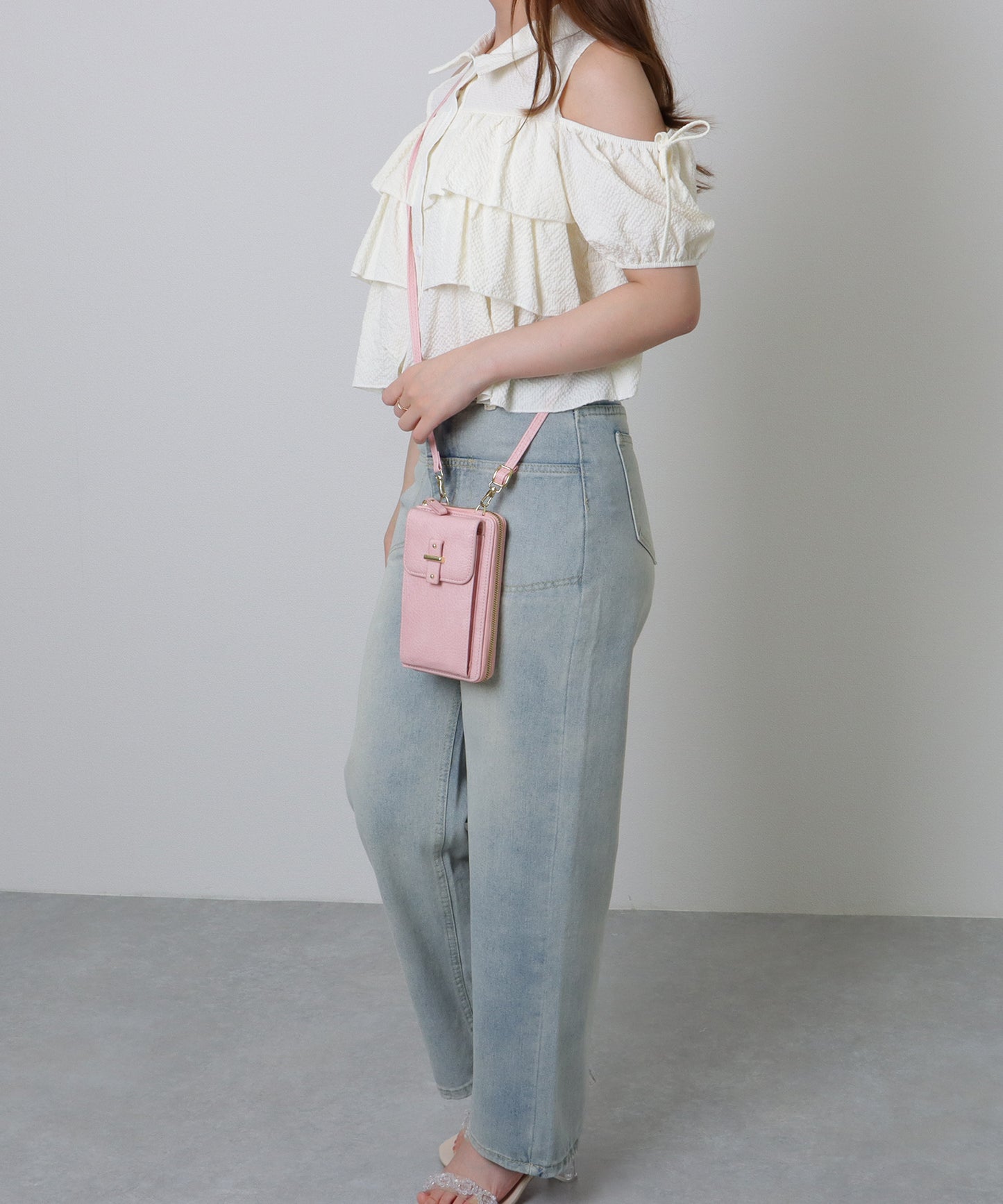 ベルト付き スクエア ウォレット バッグ