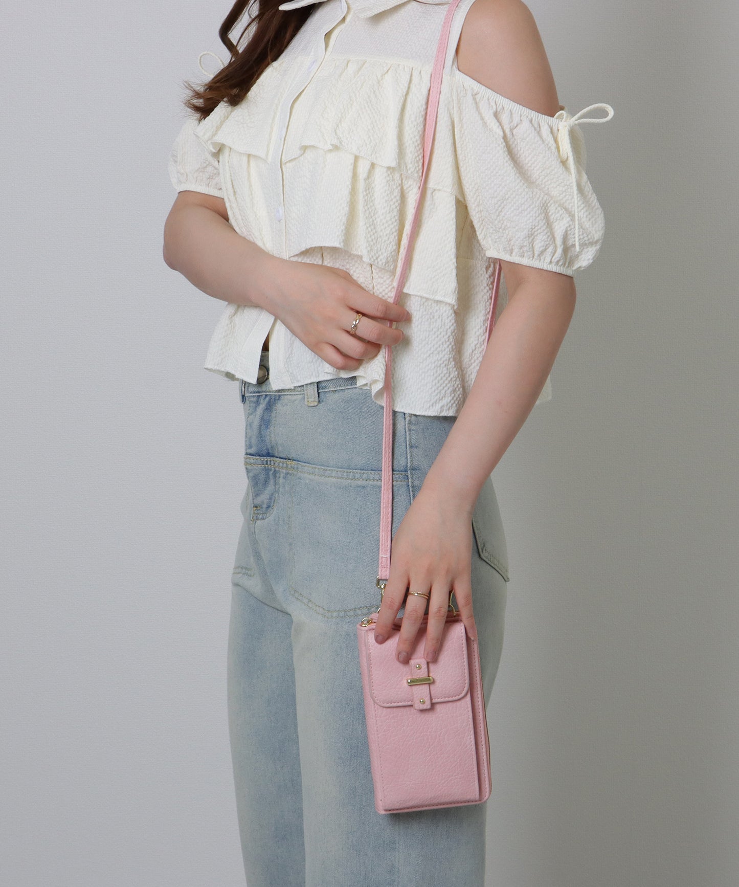 ベルト付き スクエア ウォレット バッグ