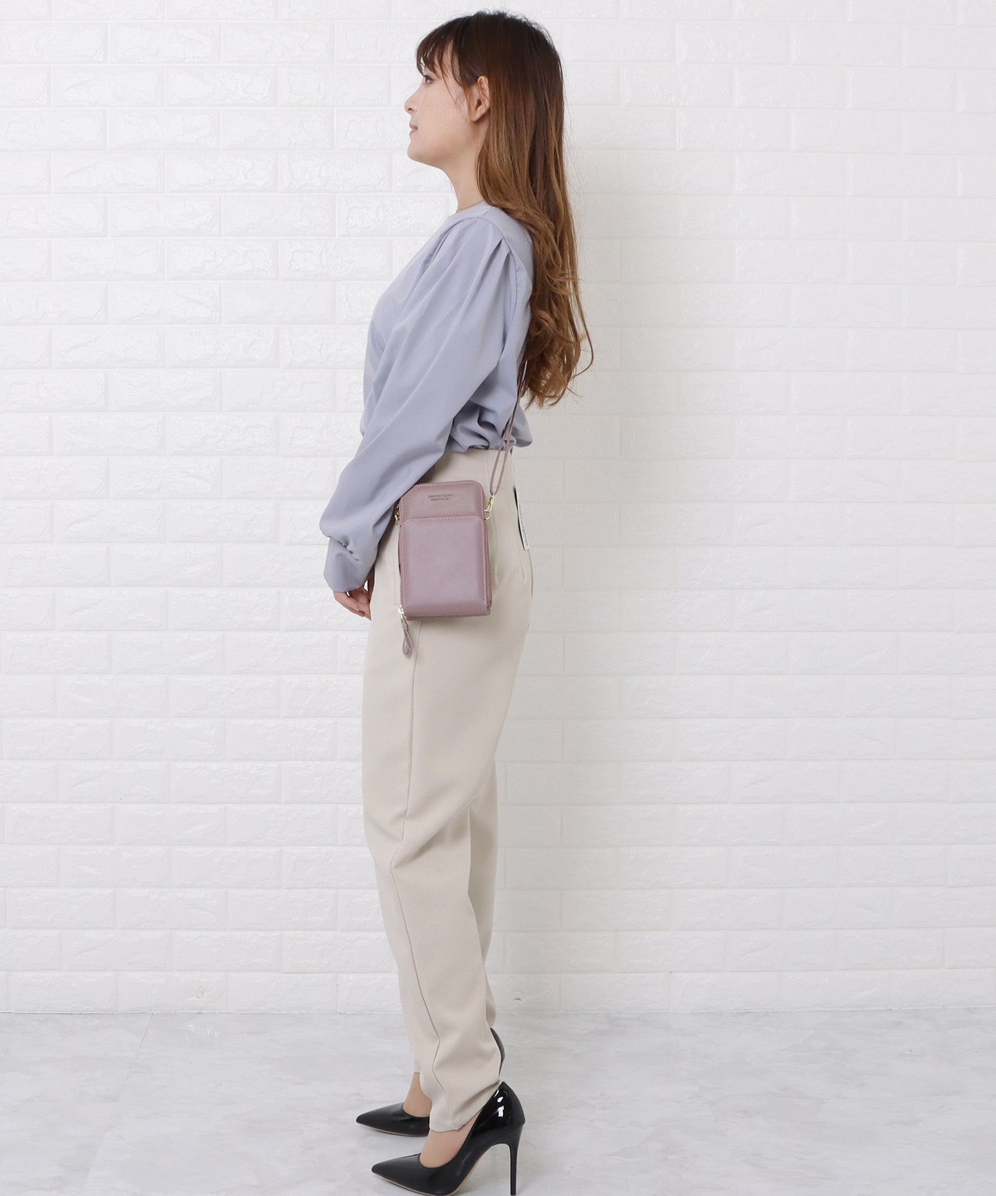 多機能マルチウォレットバッグ