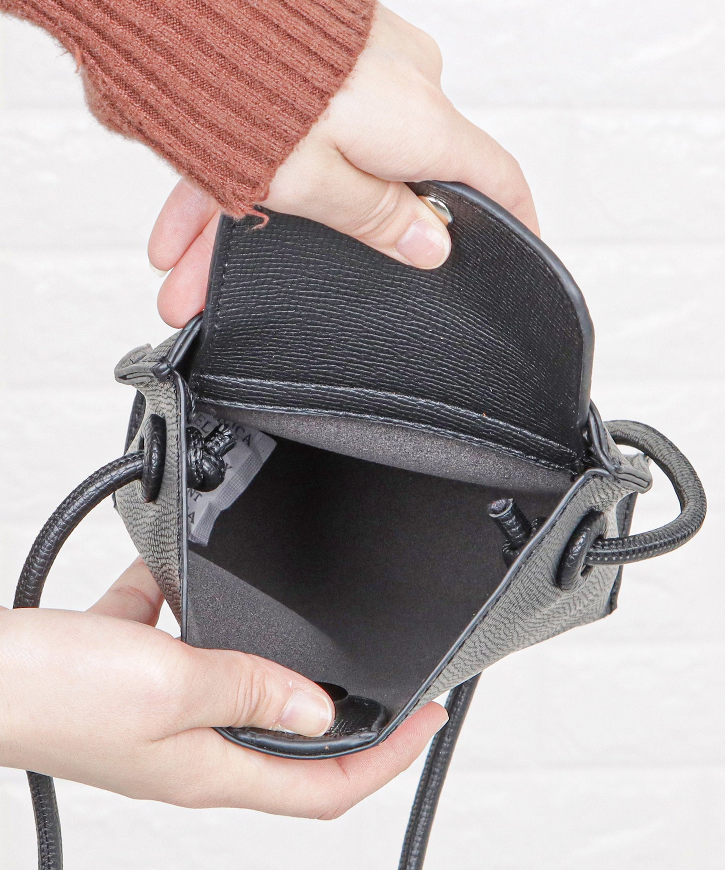 スクエアミニショルダーバッグ