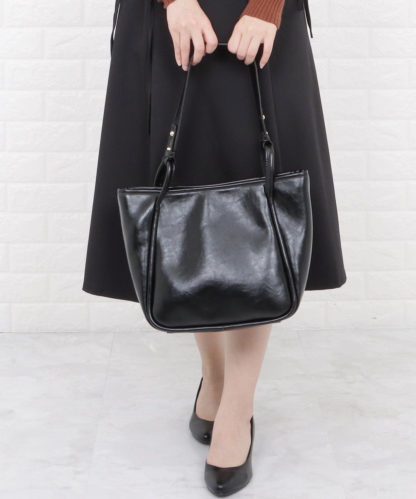 ワンハンドルショルダーバッグ