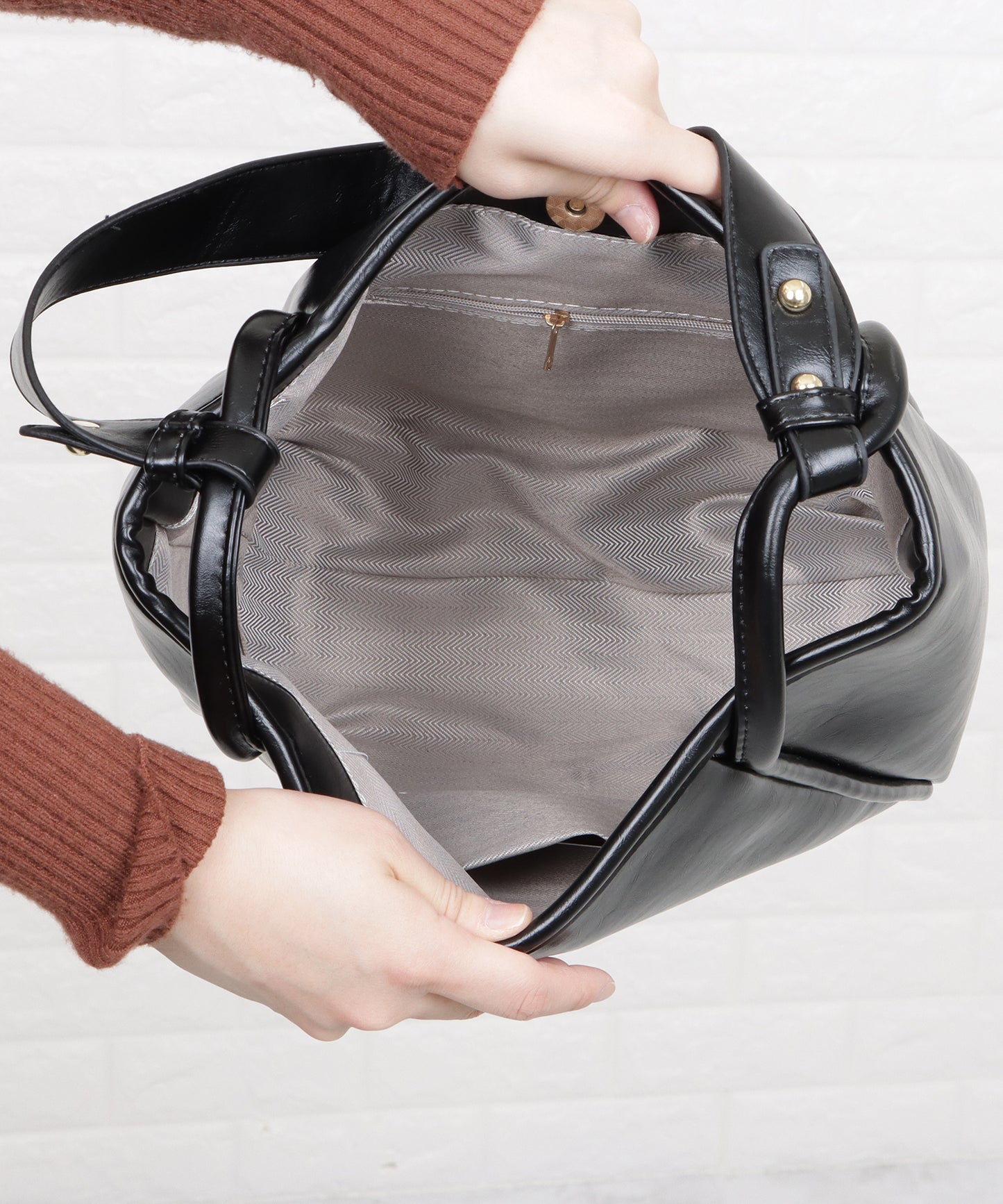 ワンハンドルショルダーバッグ