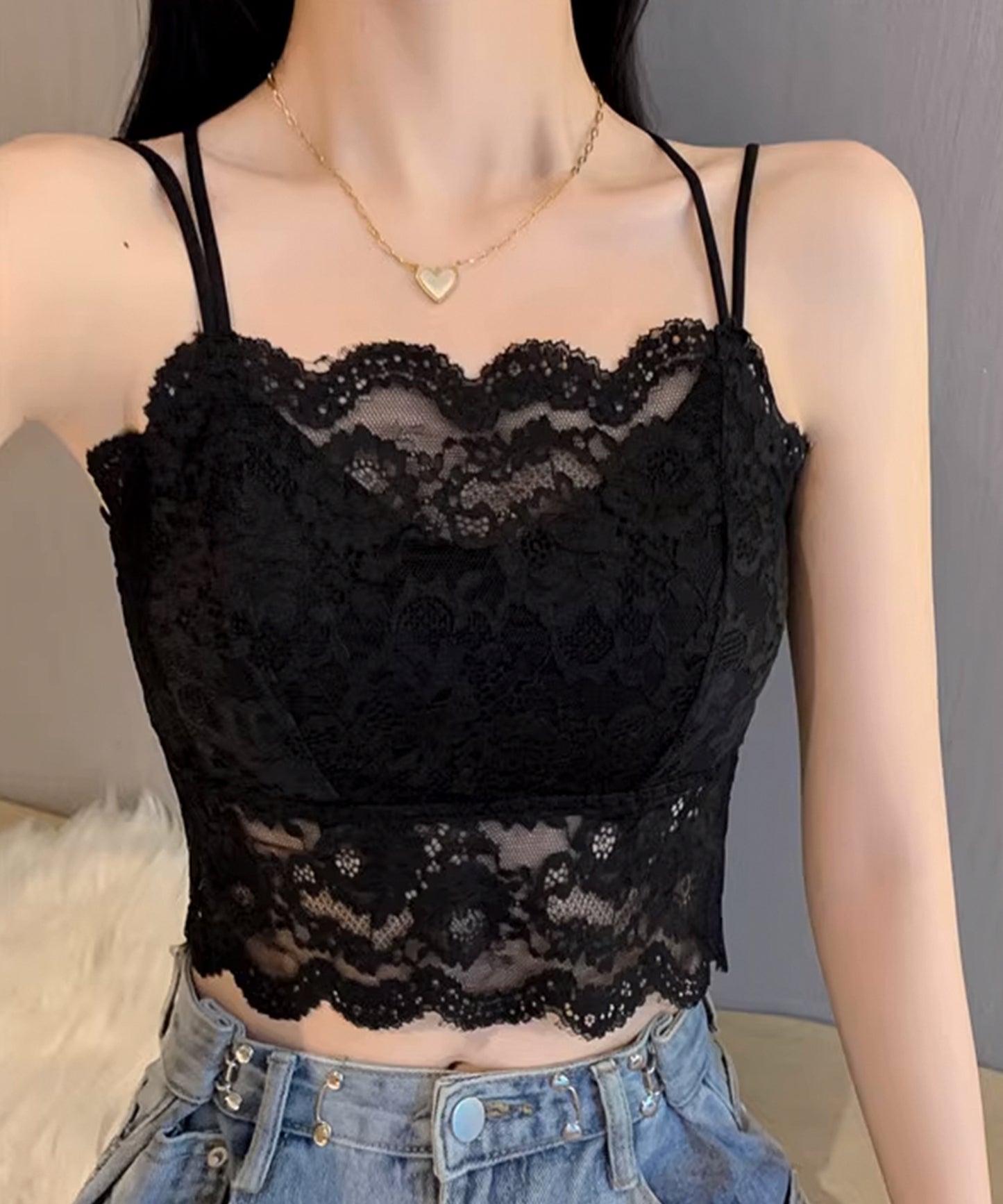 クロス ストラップ スカラップ レース ノンワイヤー ブラ