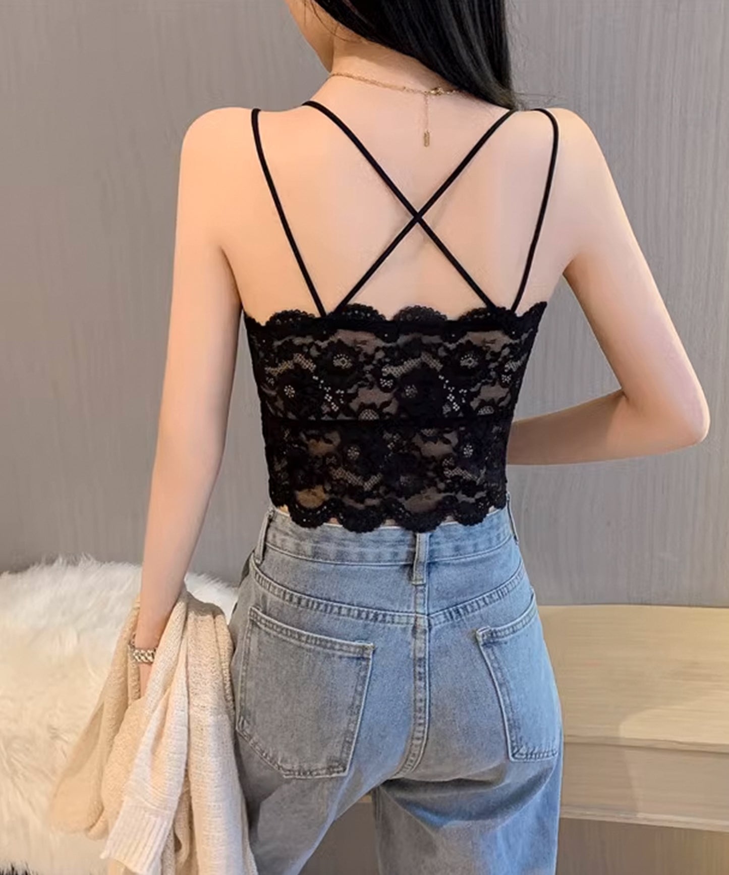 クロス ストラップ スカラップ レース ノンワイヤー ブラ