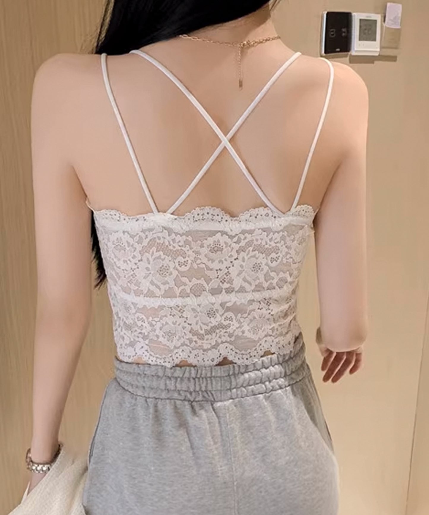 クロス ストラップ スカラップ レース ノンワイヤー ブラ