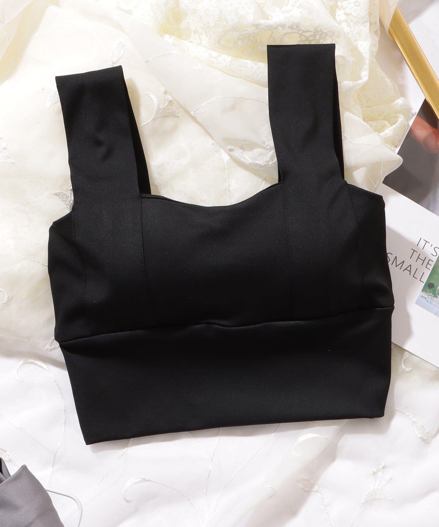 ベーシック カラー スポーツ ハーフトップ ブラ