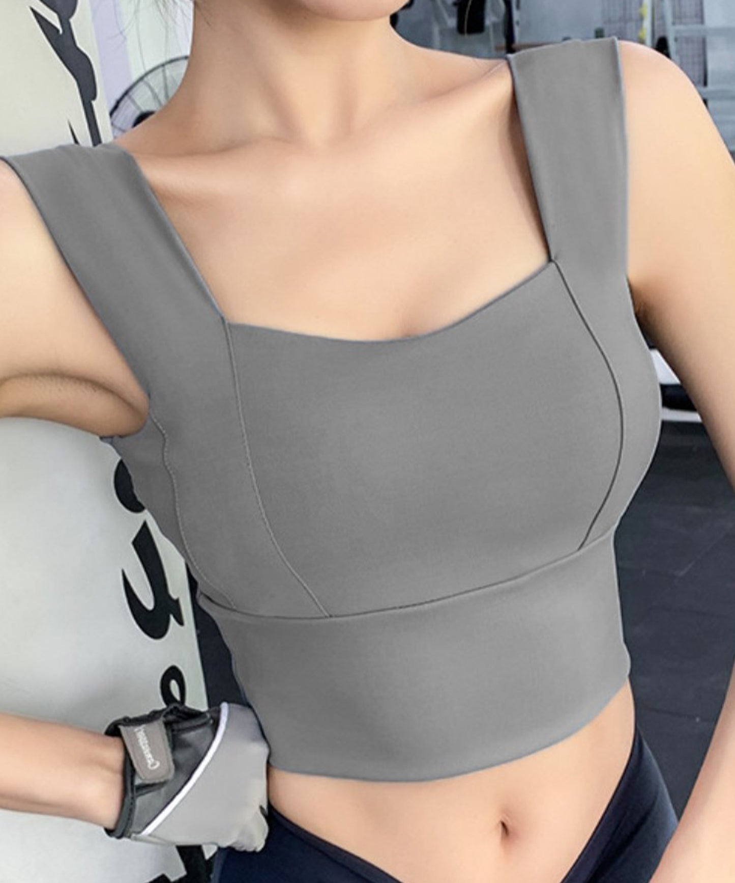 ベーシック カラー スポーツ ハーフトップ ブラ