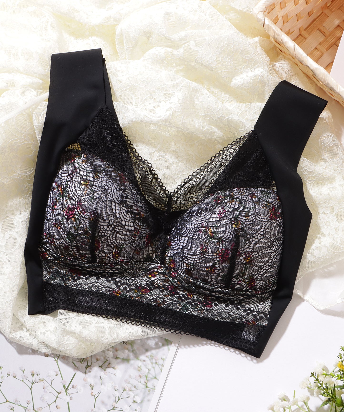 花柄 レース Vネック ノンワイヤー ブラ ナイトブラ
