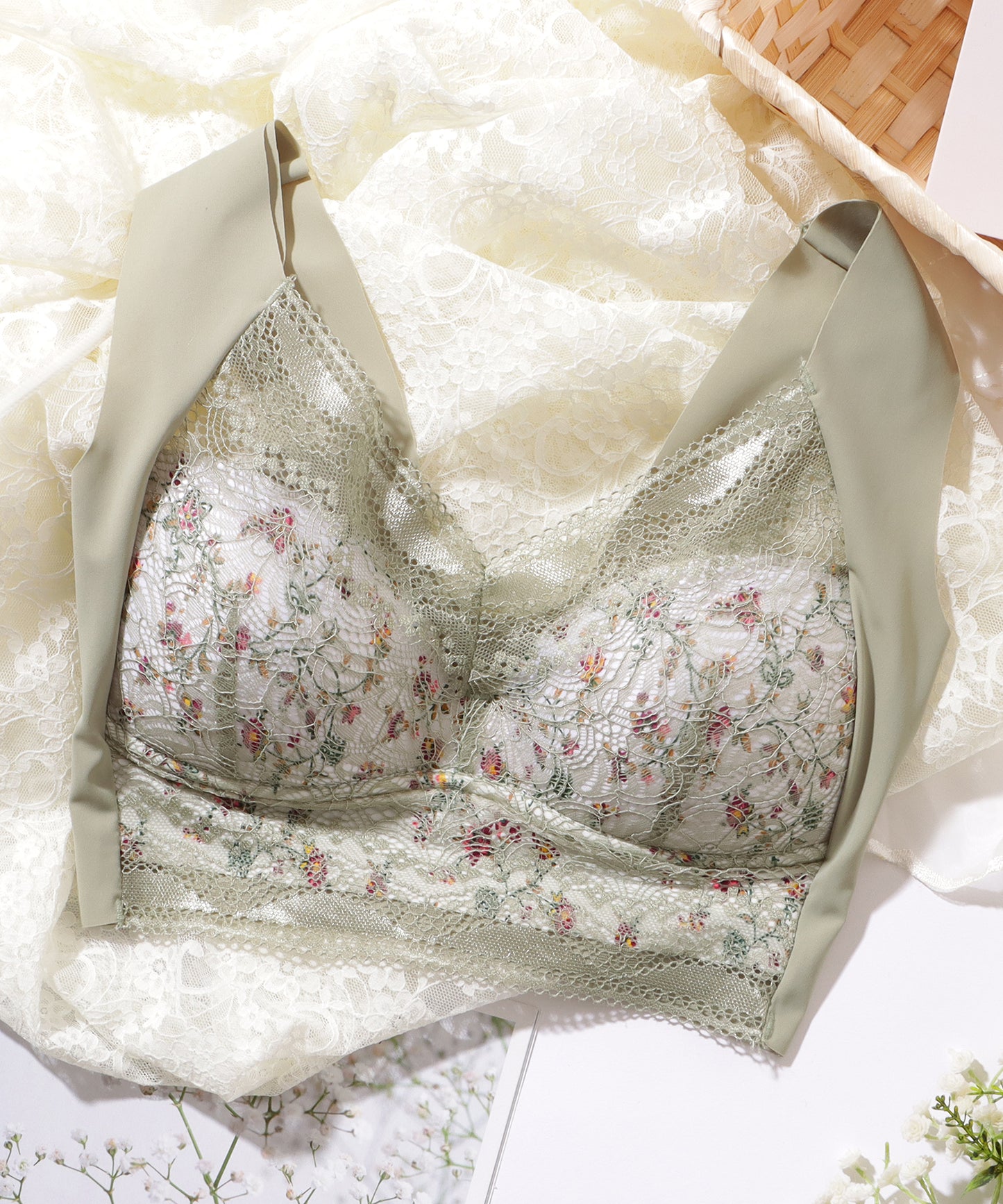 花柄 レース Vネック ノンワイヤー ブラ ナイトブラ