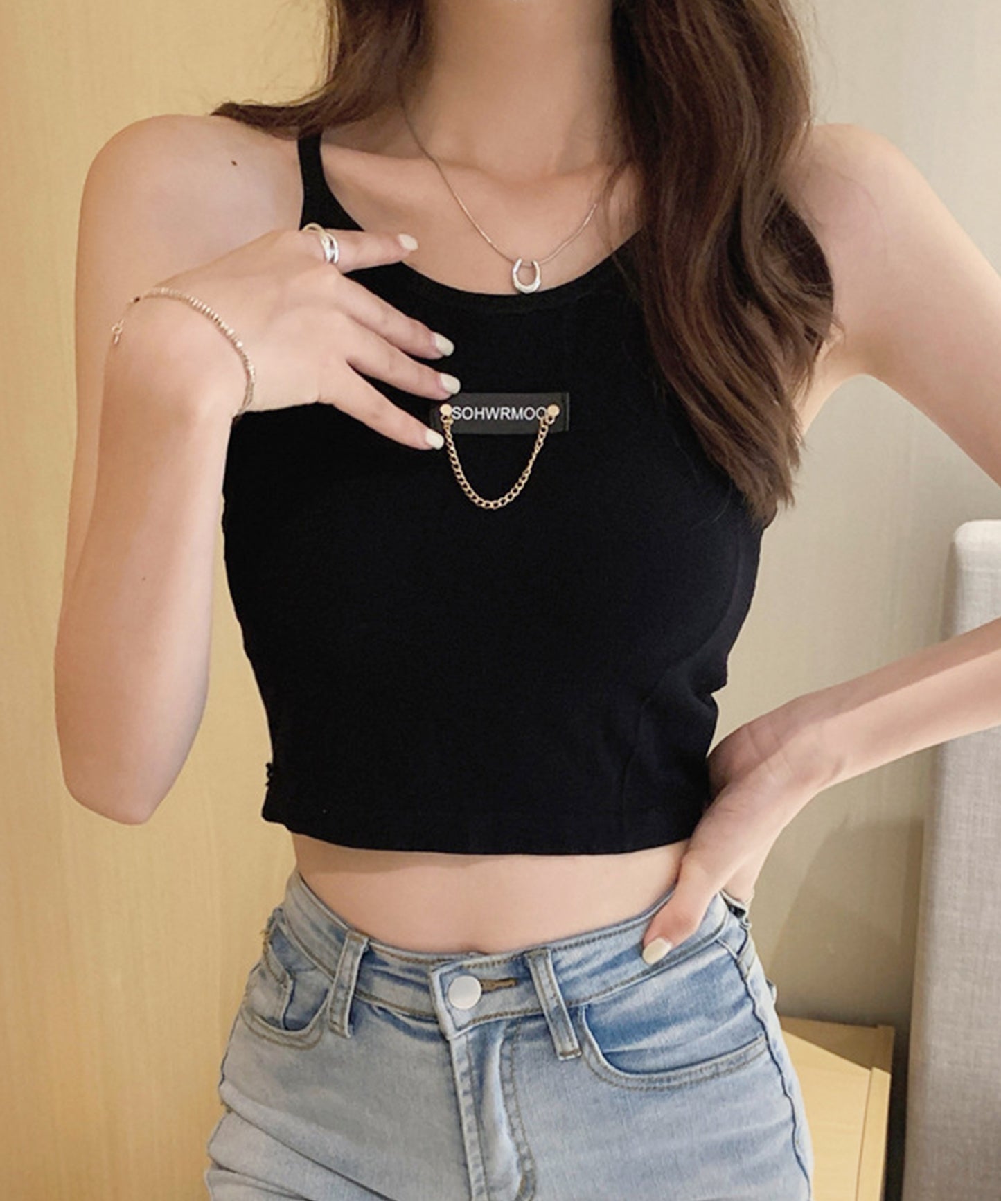 チェーン タグ カップ付き クロップド タンクトップ
